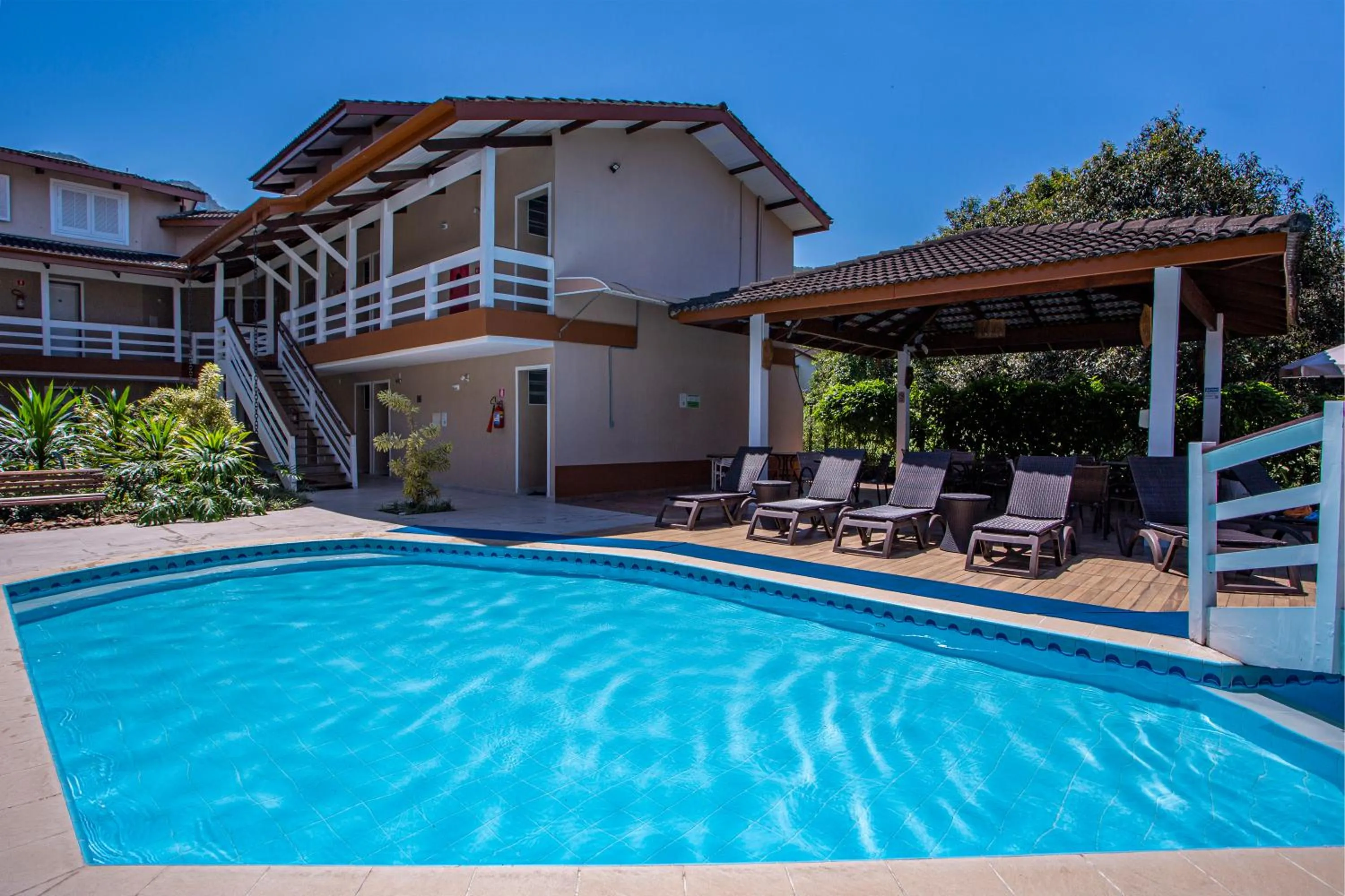 Swimming pool in Ciribaí Praia Hotel