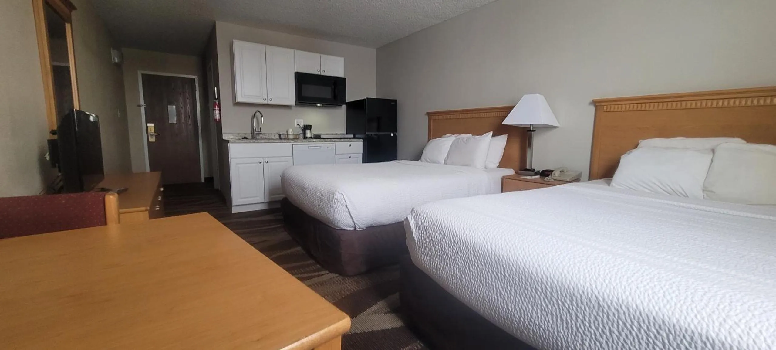 Bed in Days Inn by Wyndham Gillette