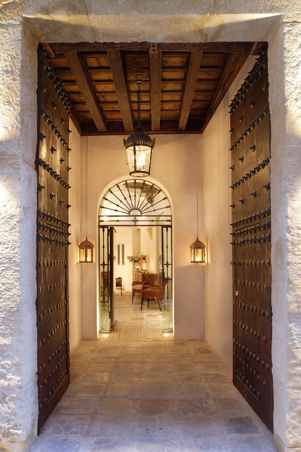 Property building in Hotel Boutique Corral del Rey