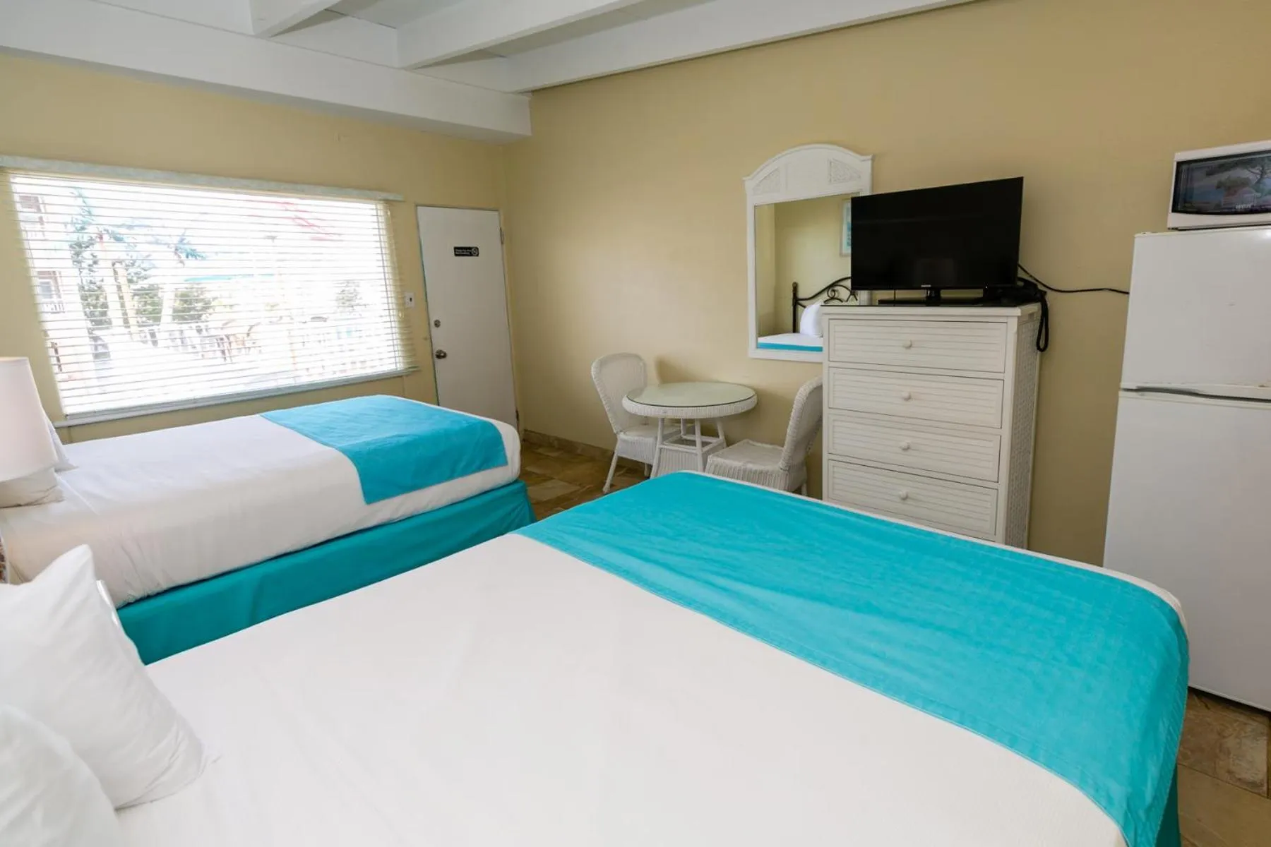 Bed in Aztec Motel Wildwood Crest Beach