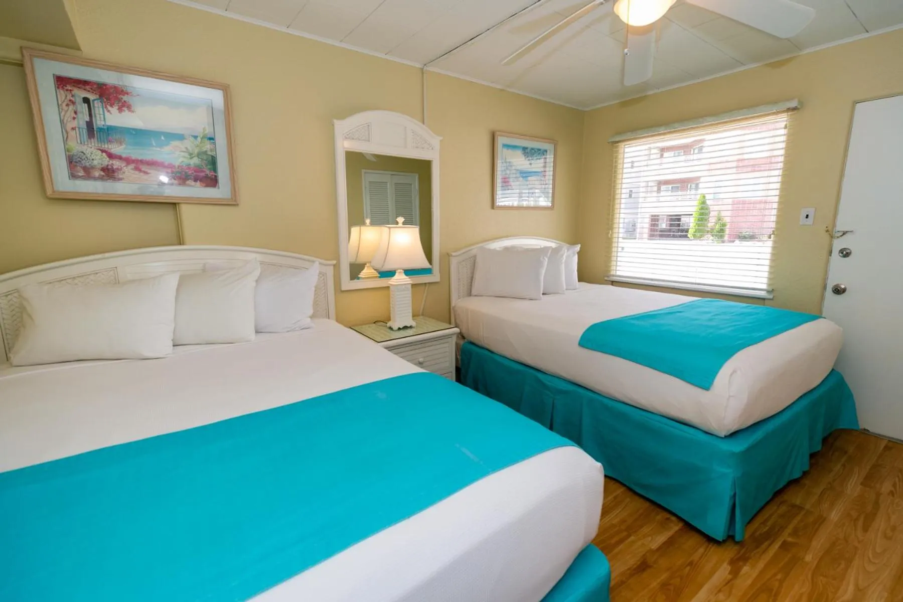 Bed in Aztec Motel Wildwood Crest Beach