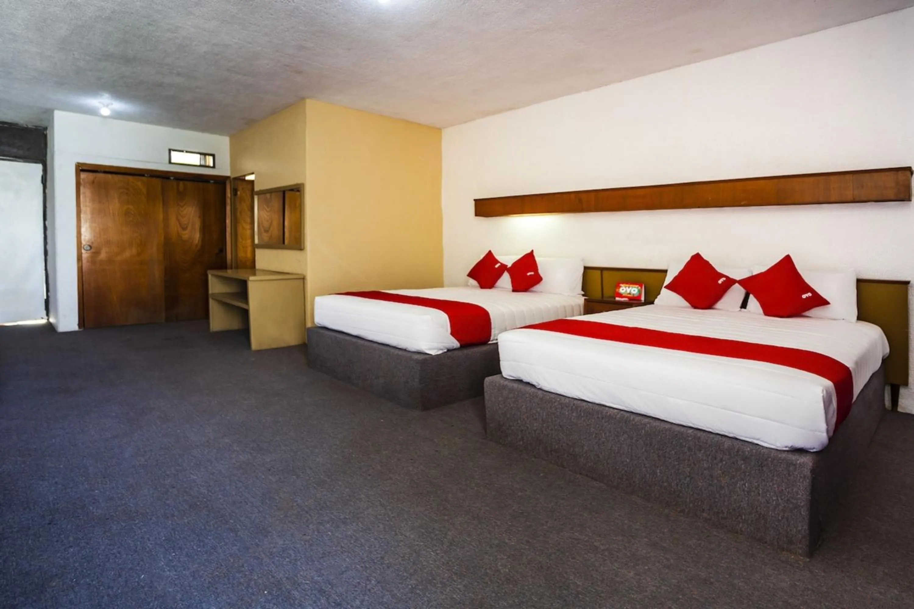 Bedroom, Bed in OYO Hotel Oasis, Matehuala