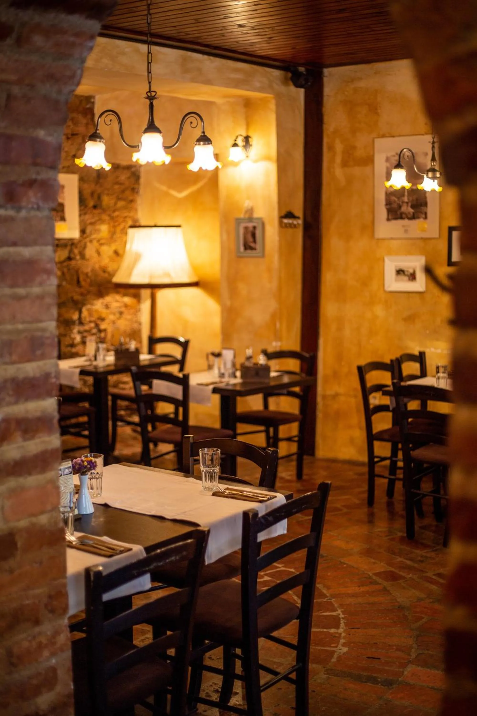 Restaurant/places to eat in Apartments Hiša Pod Gradom