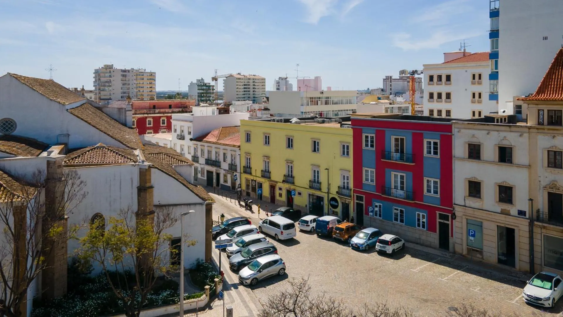 Property building in Hostellicious