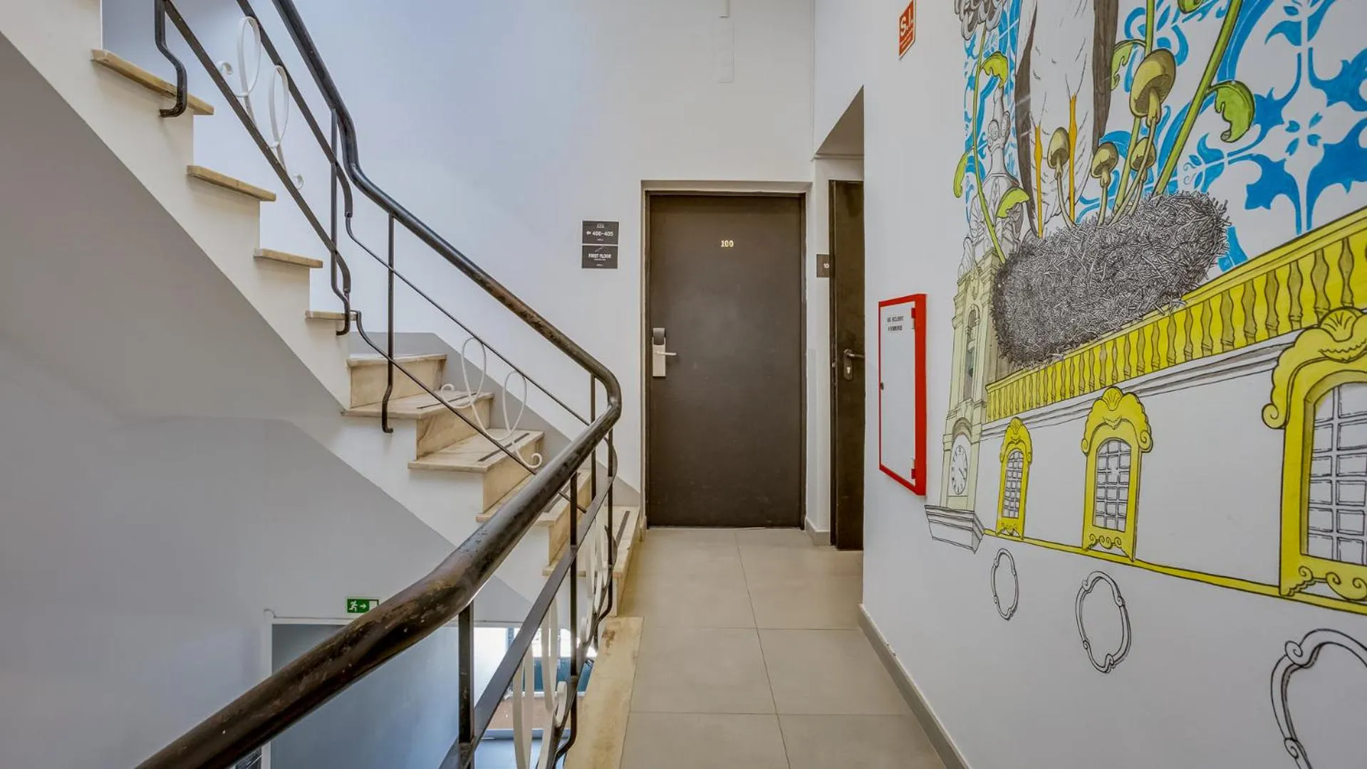 Property building in Hostellicious