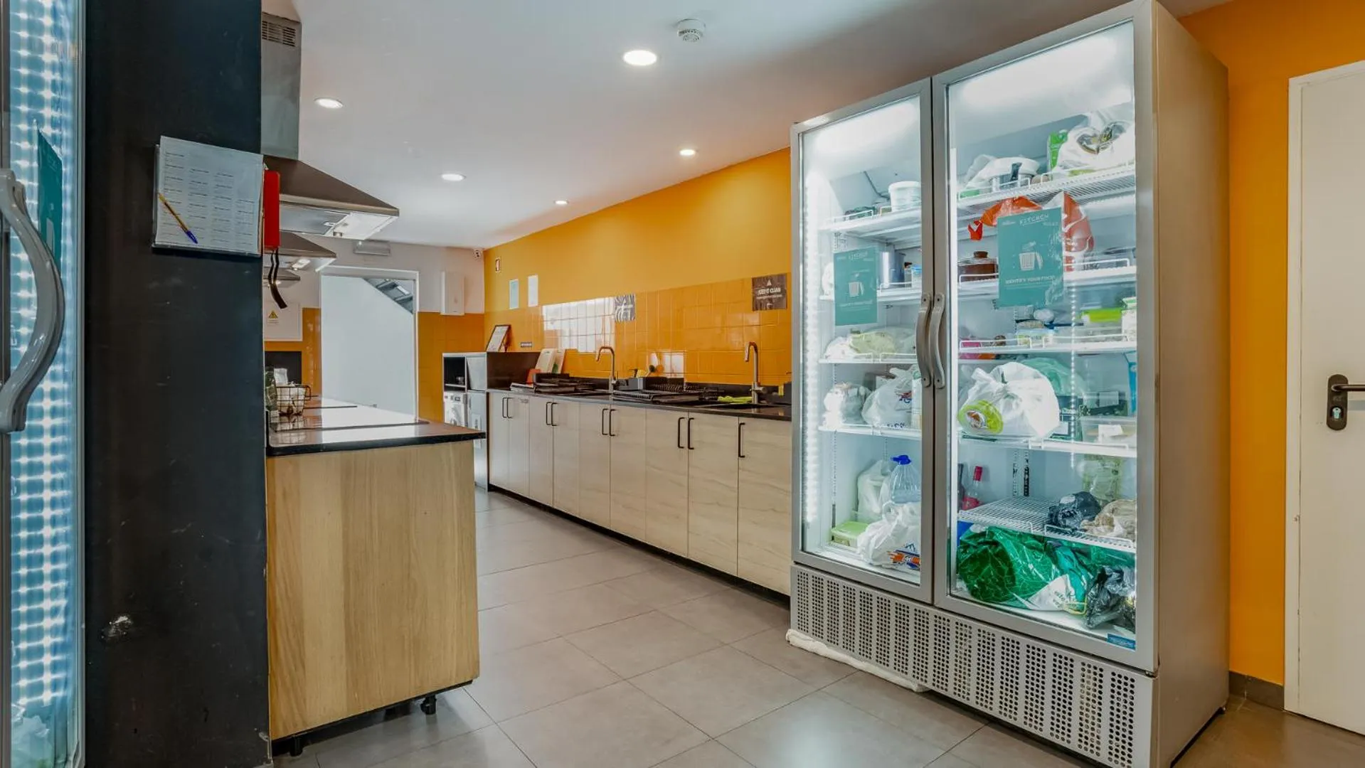 Property building in Hostellicious