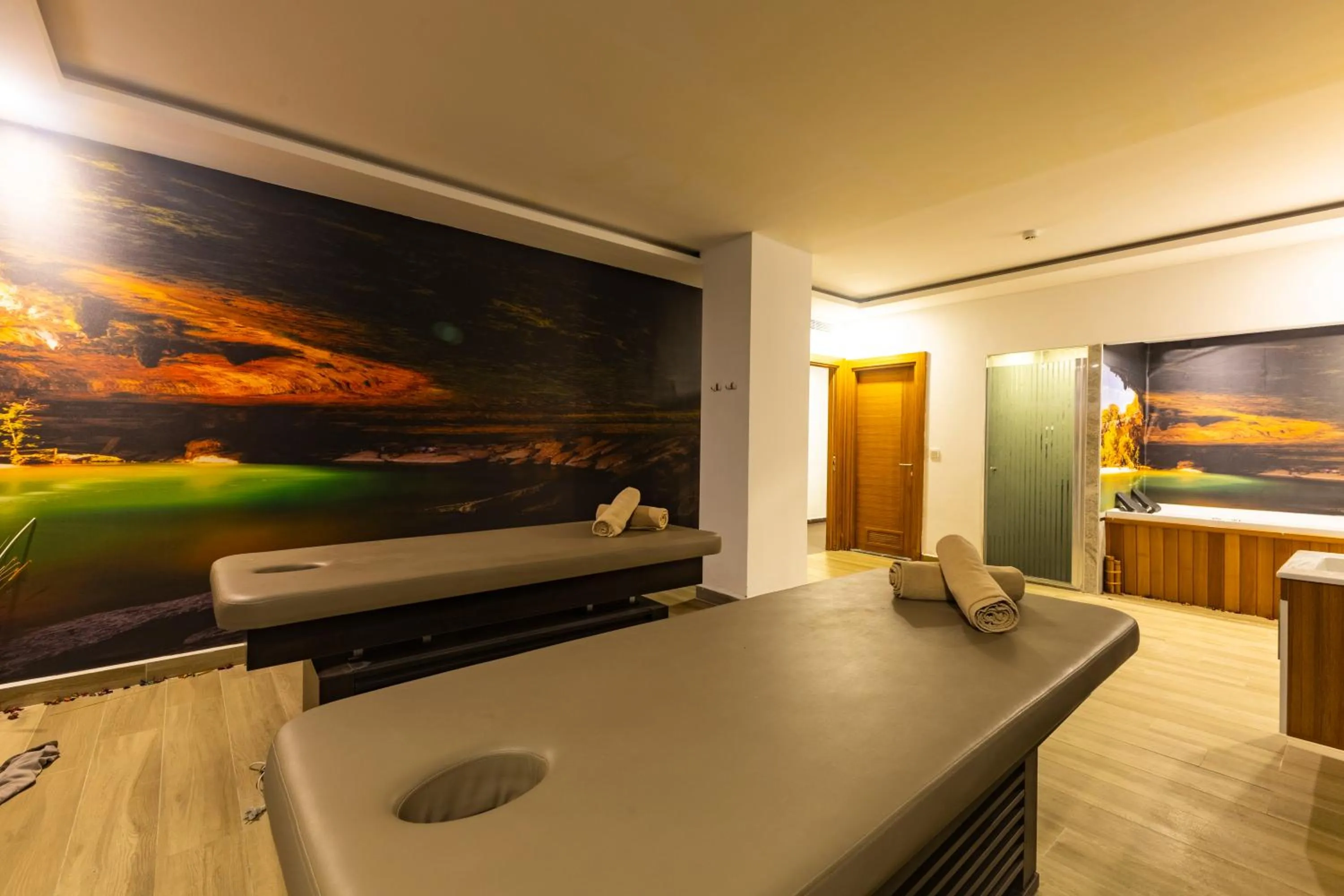 Massage in The Nowness Luxury Hotel & Spa Adulty Only