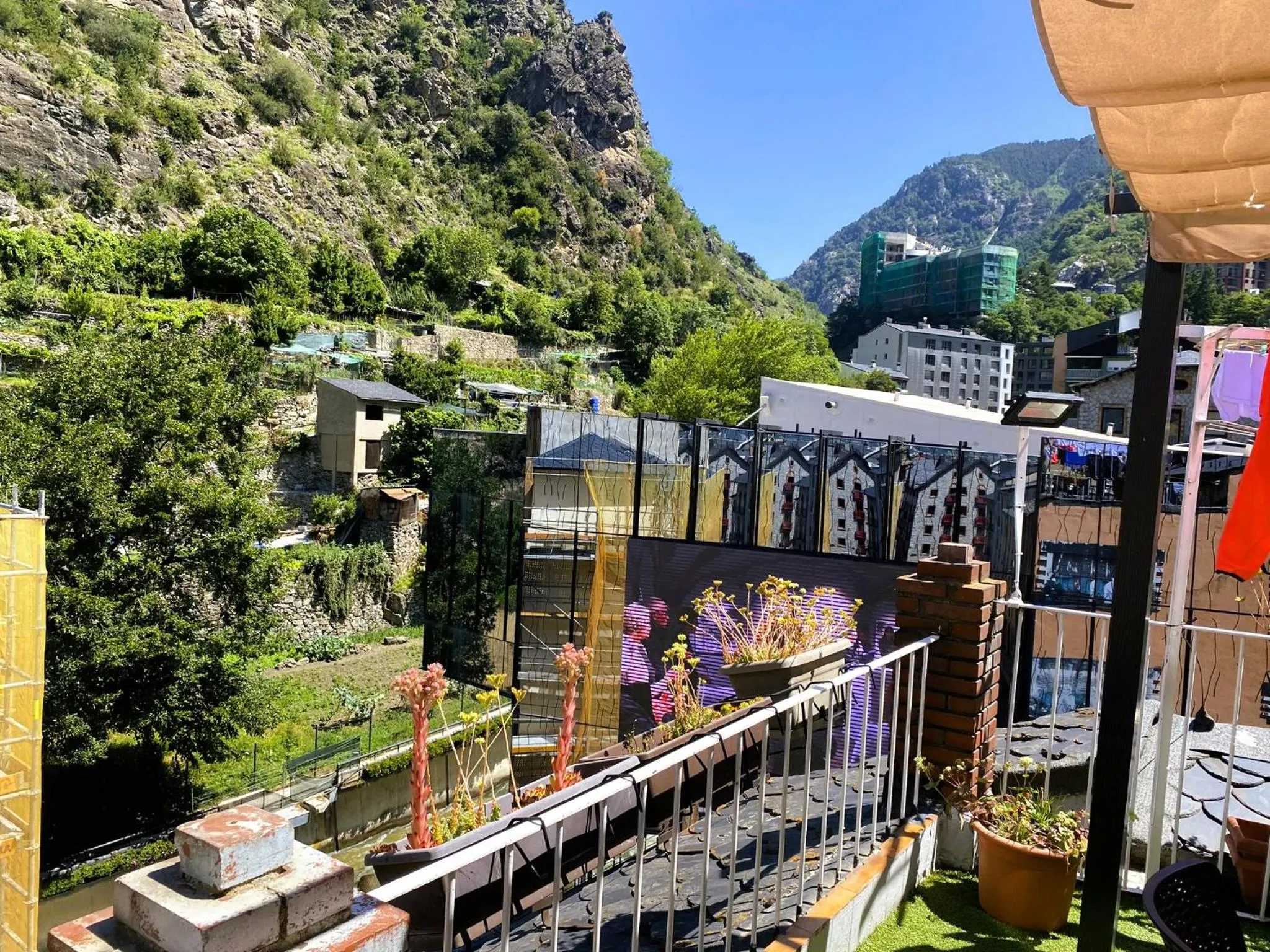 Balcony/Terrace in Alberg Els Andes
