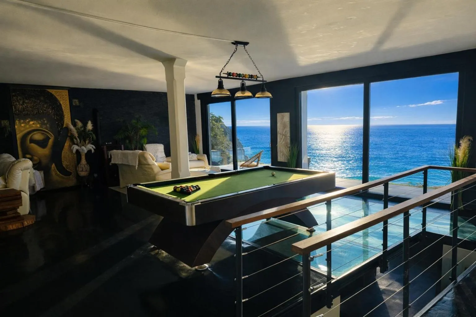 Communal lounge/ TV room in Villa le dauphin Meschers 4 étoiles vu Mer