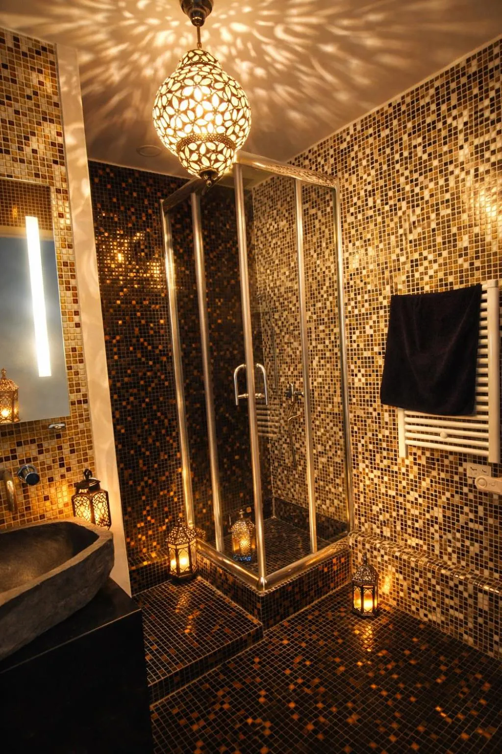 Bathroom in Villa le dauphin Meschers 4 étoiles vu Mer