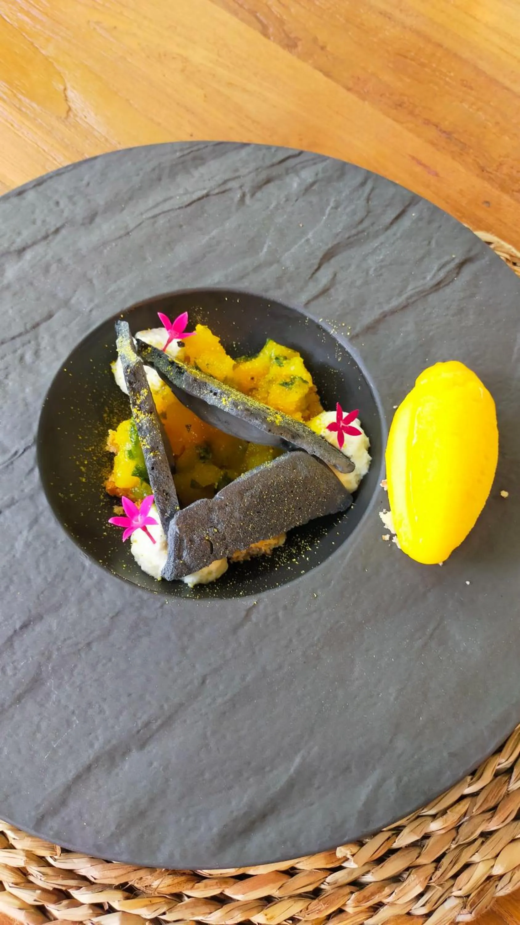 Food in Dimitile Hôtel & Spa