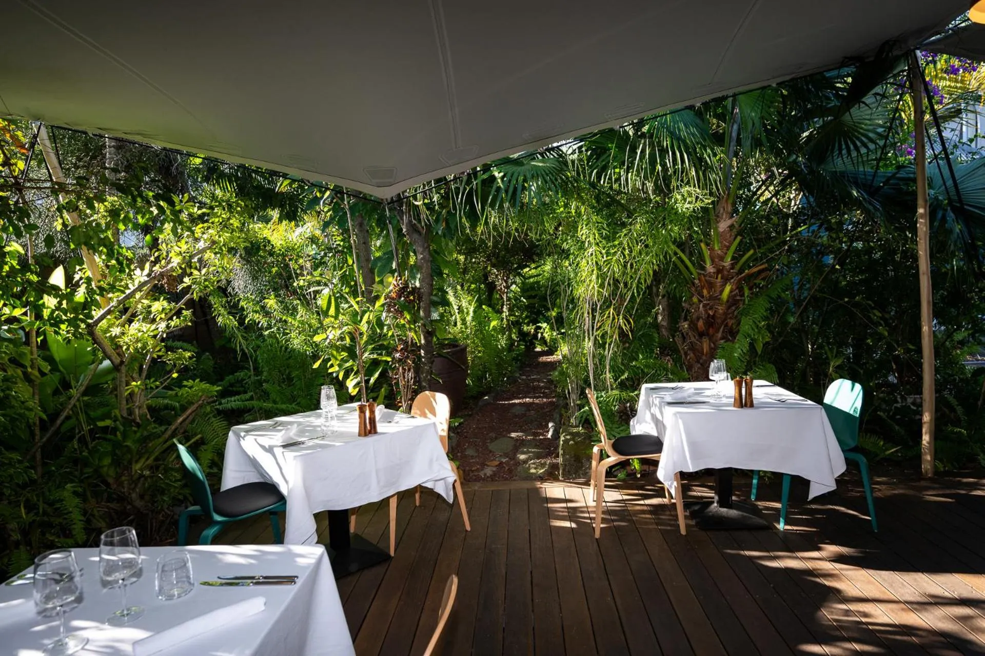 Restaurant/places to eat in Dimitile Hôtel & Spa