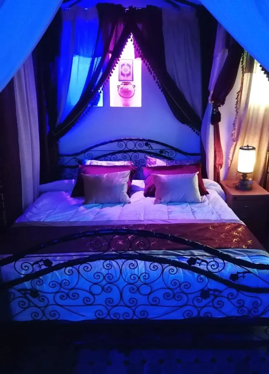 Bed in Al Andaloussiya Diyafa