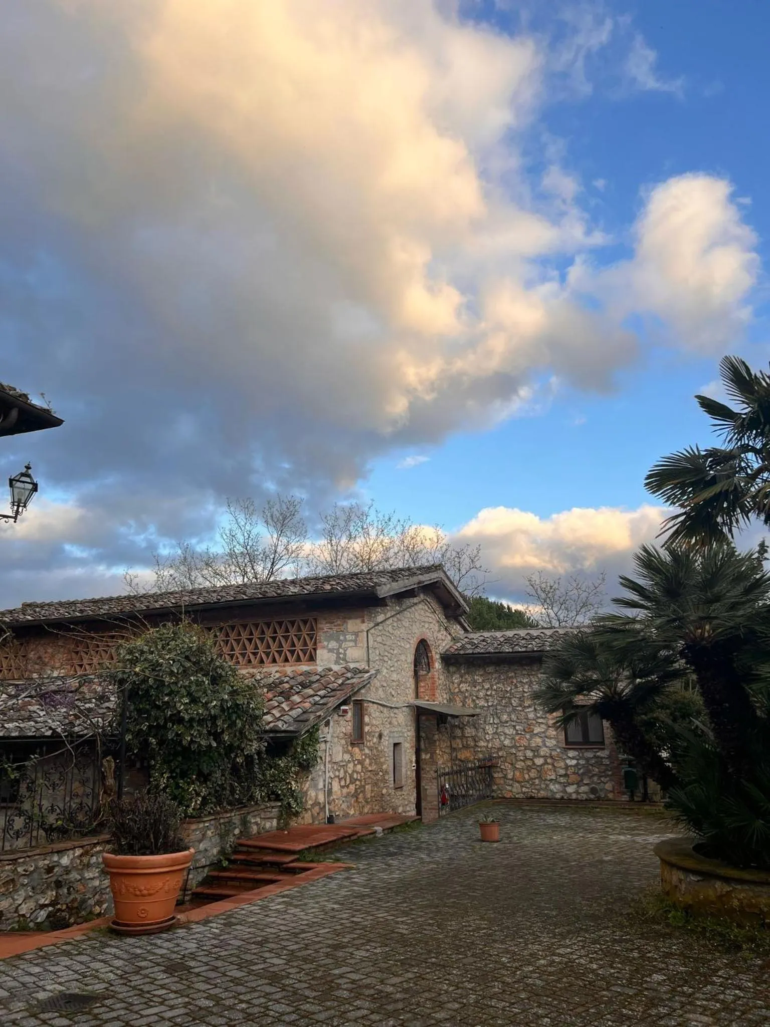 Property building in Hotel Il Pietreto