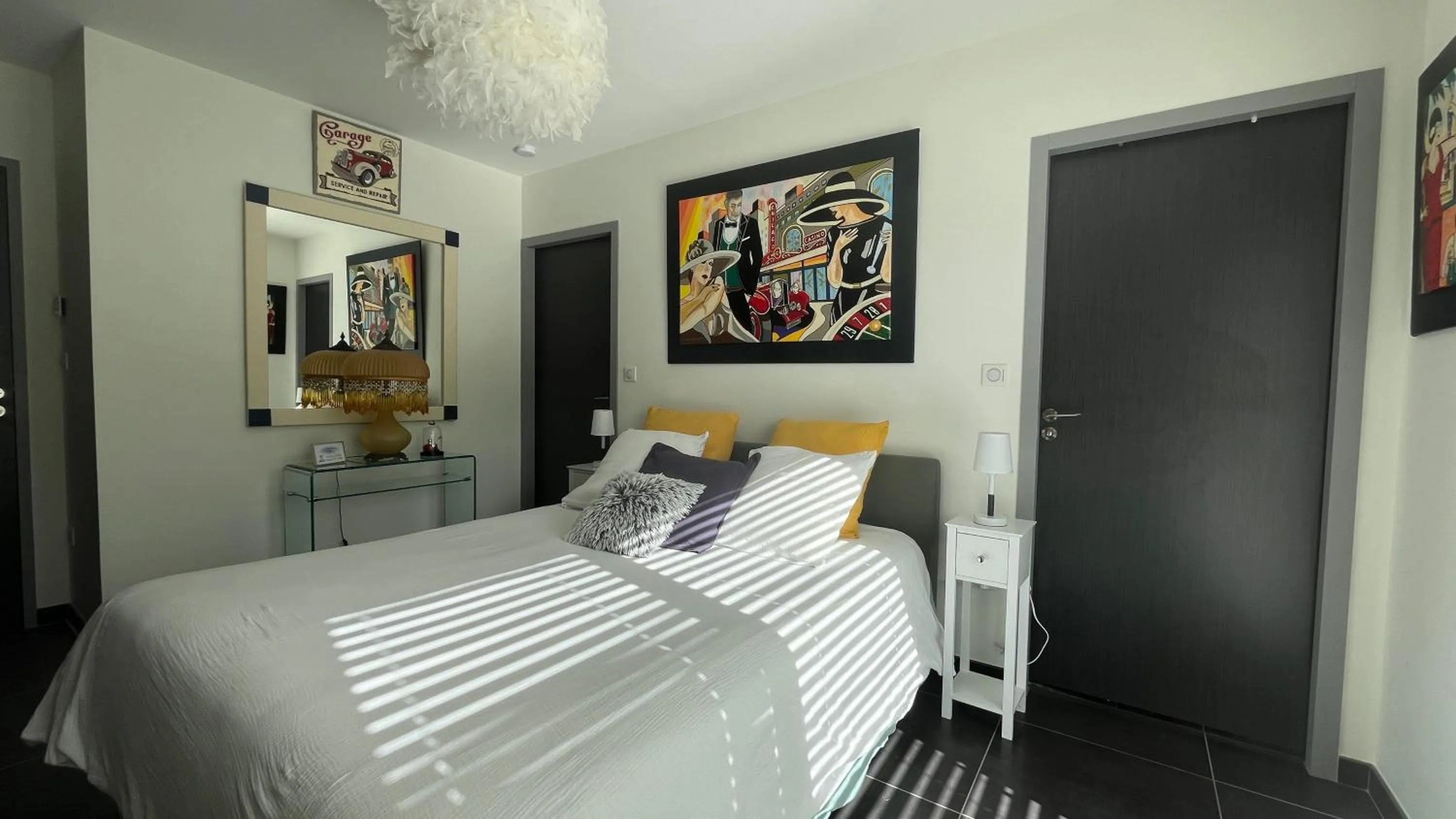 Bed in Domaine Georges V