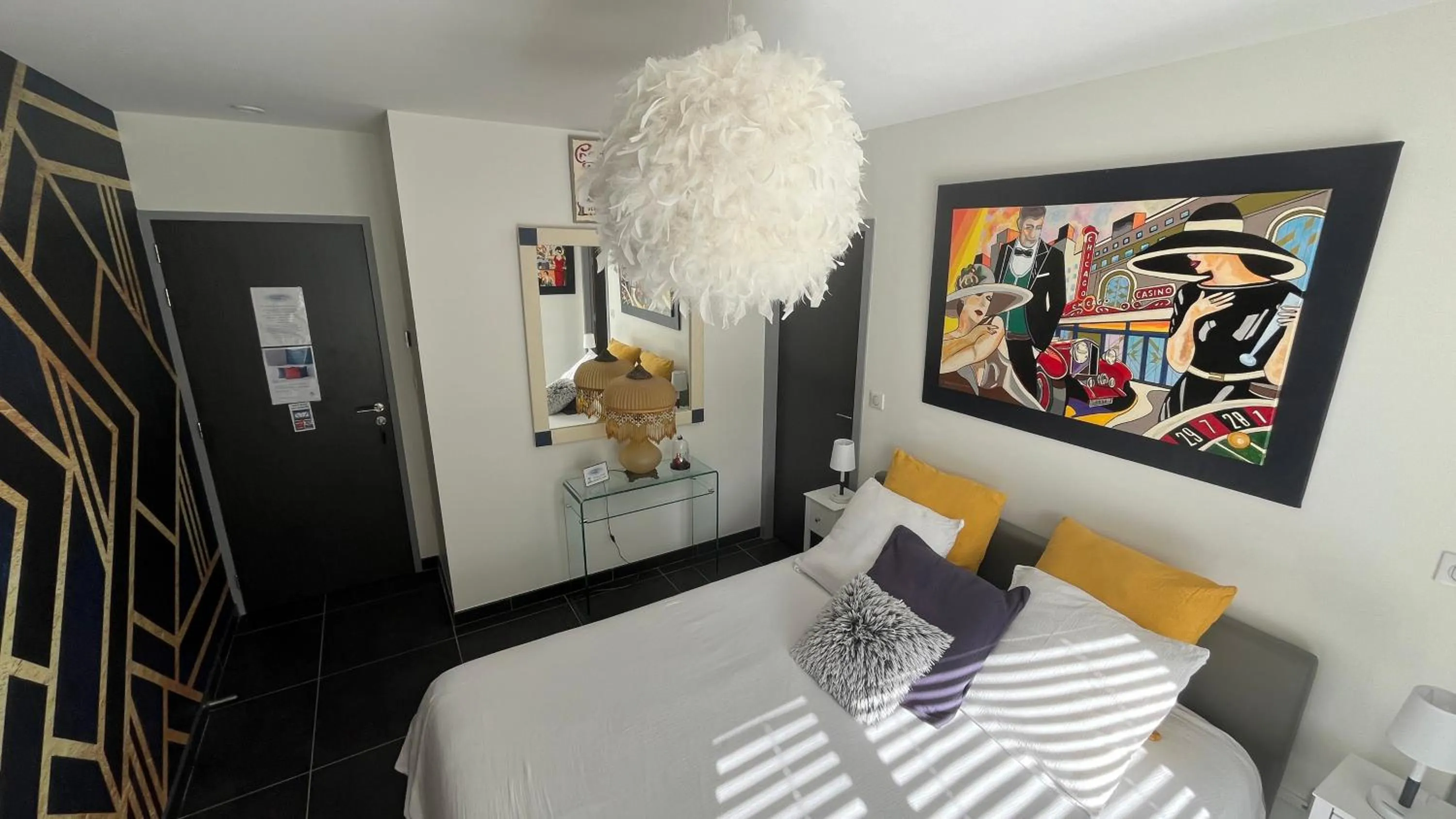 Bed in Domaine Georges V