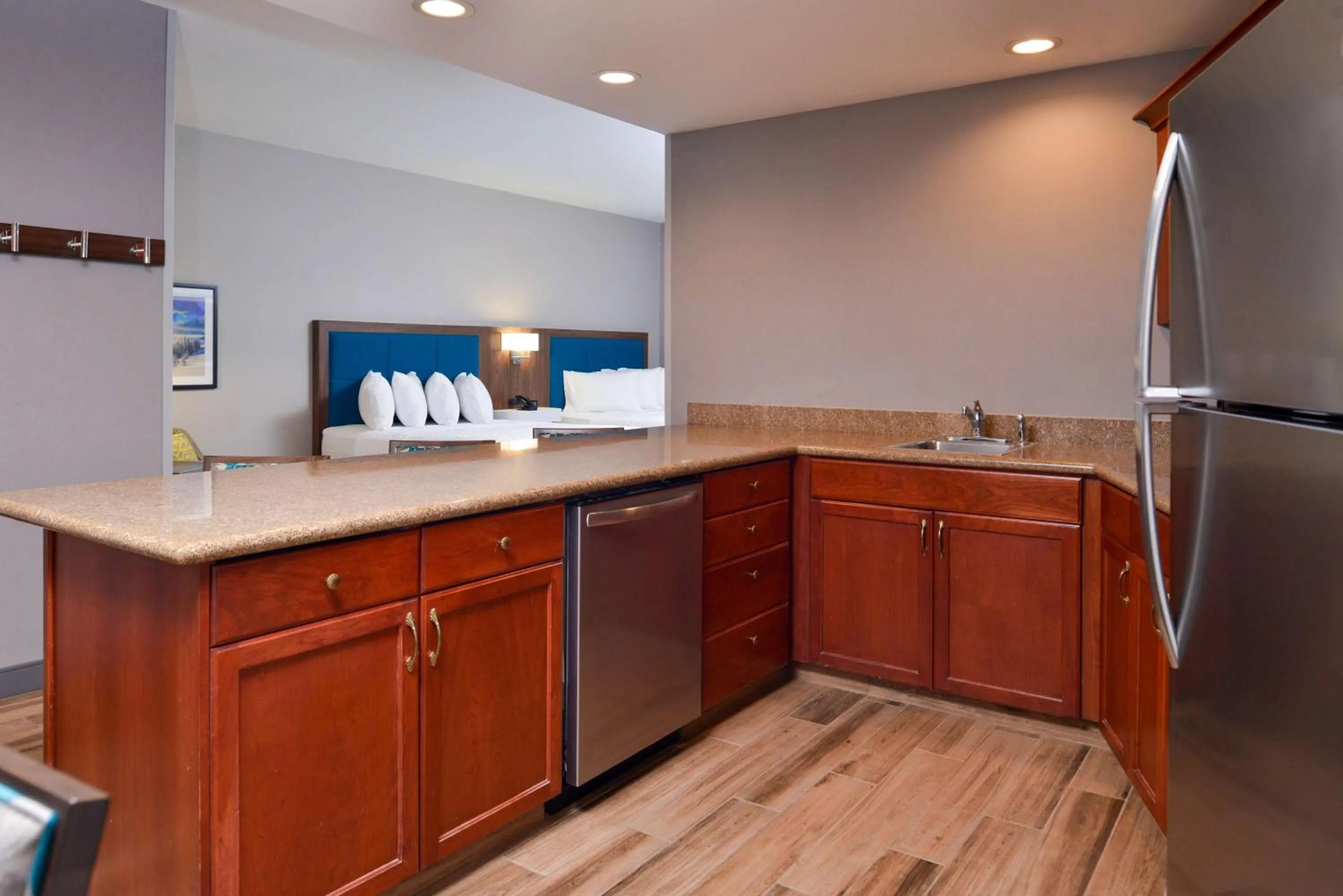 Kitchen or kitchenette in Hampton Inn & Suites Boise/Spectrum