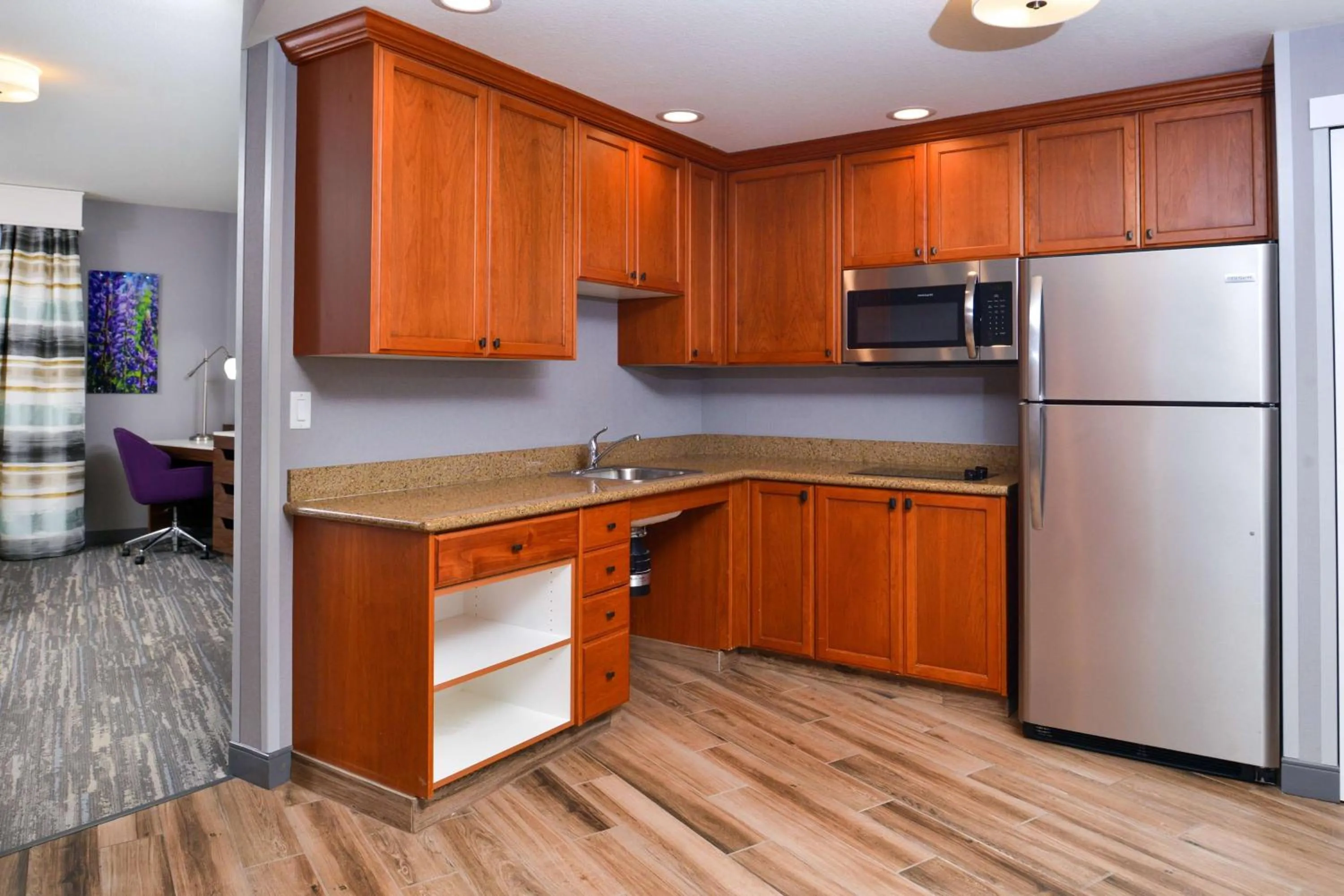 Kitchen or kitchenette in Hampton Inn & Suites Boise/Spectrum
