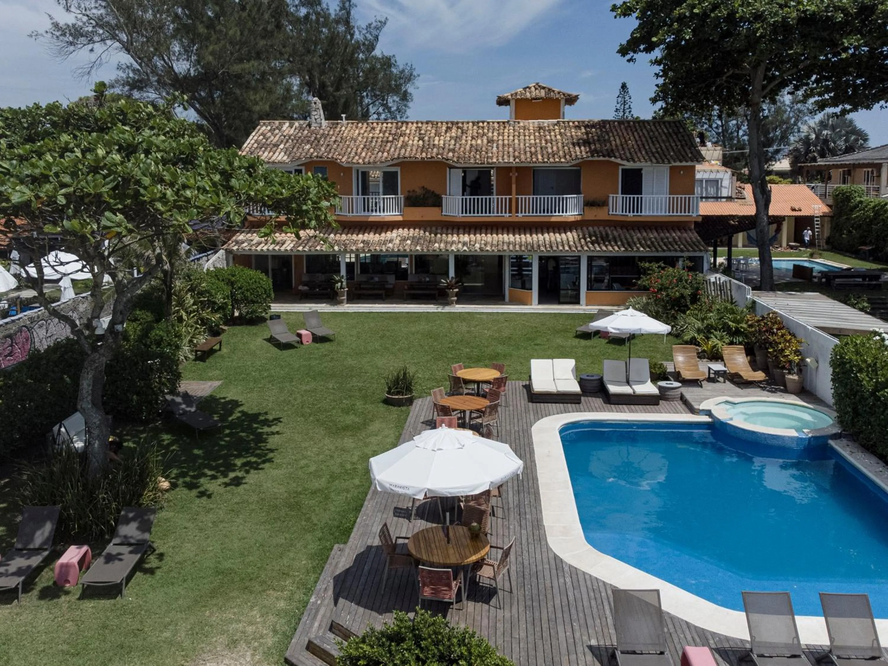 Swimming pool in Maravista Hotel & Spa Ltda