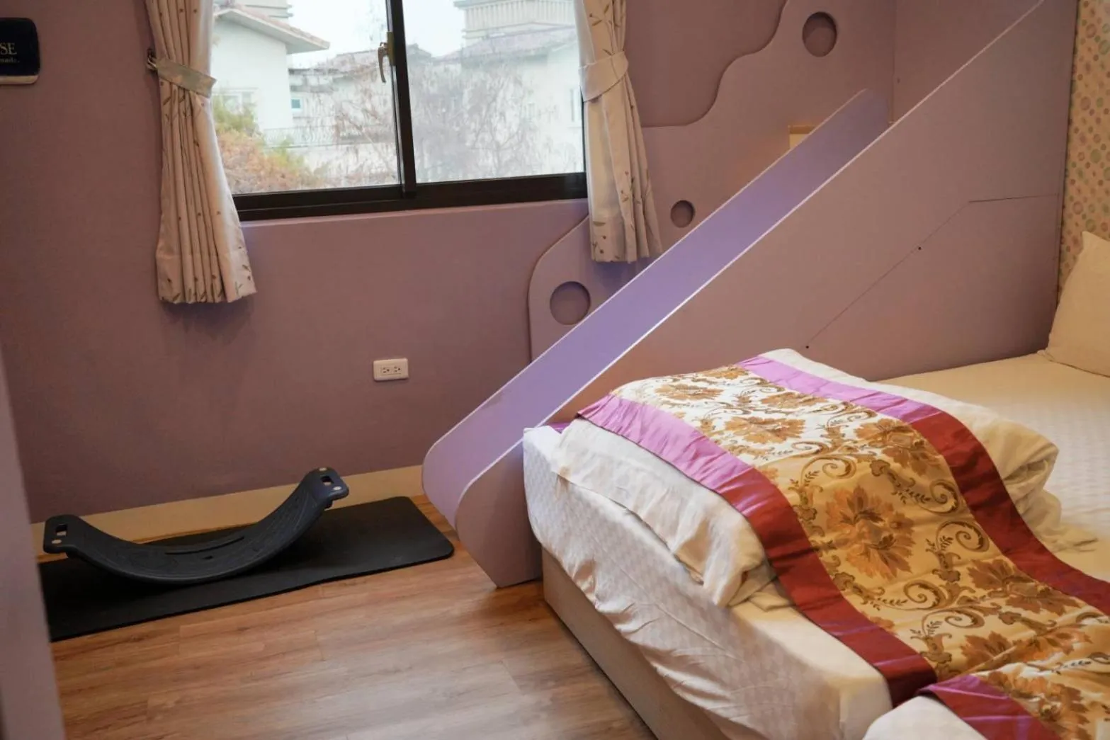 Bedroom in The Hide Bed and breakfast