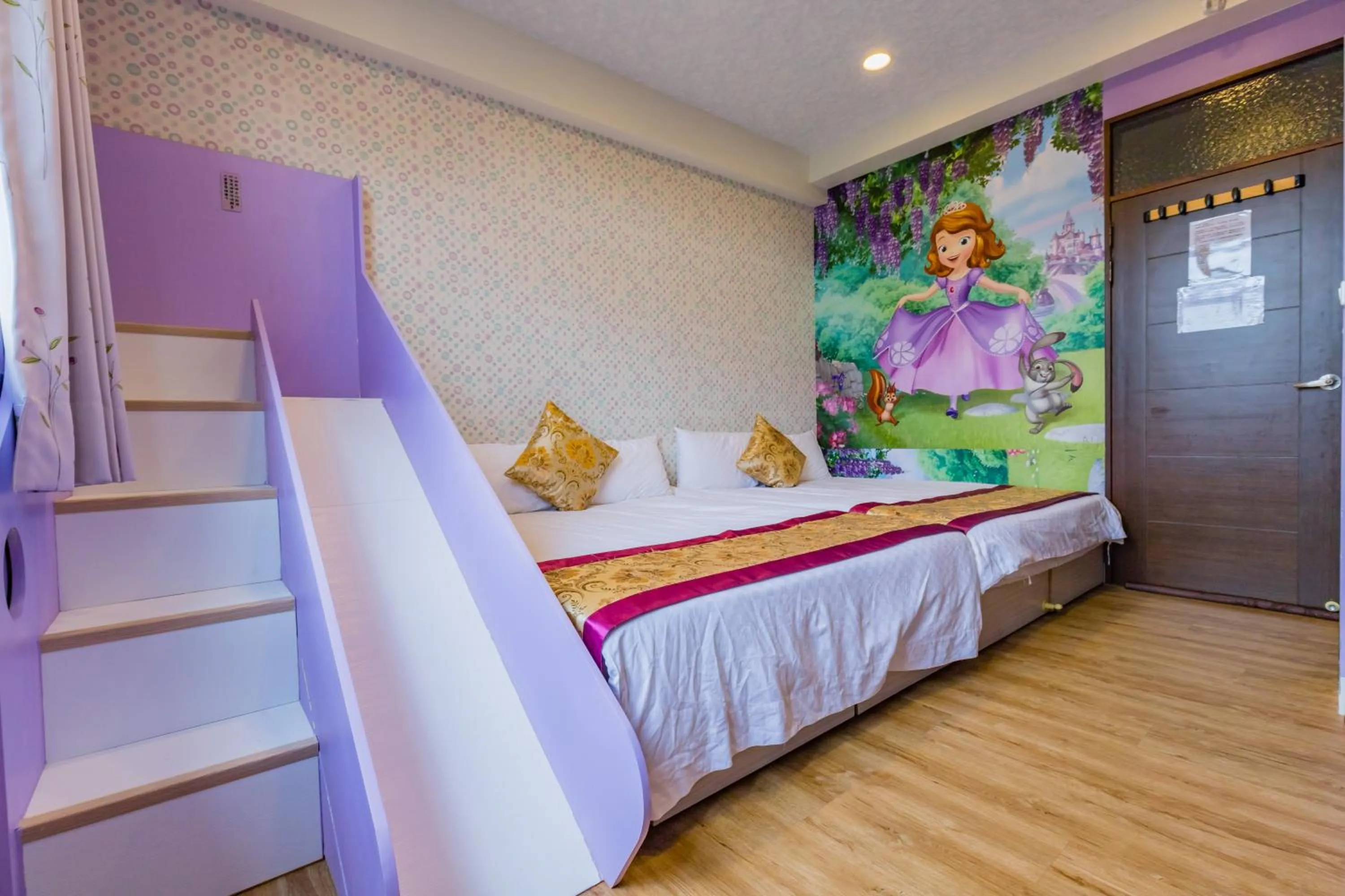 Bedroom in The Hide Bed and breakfast