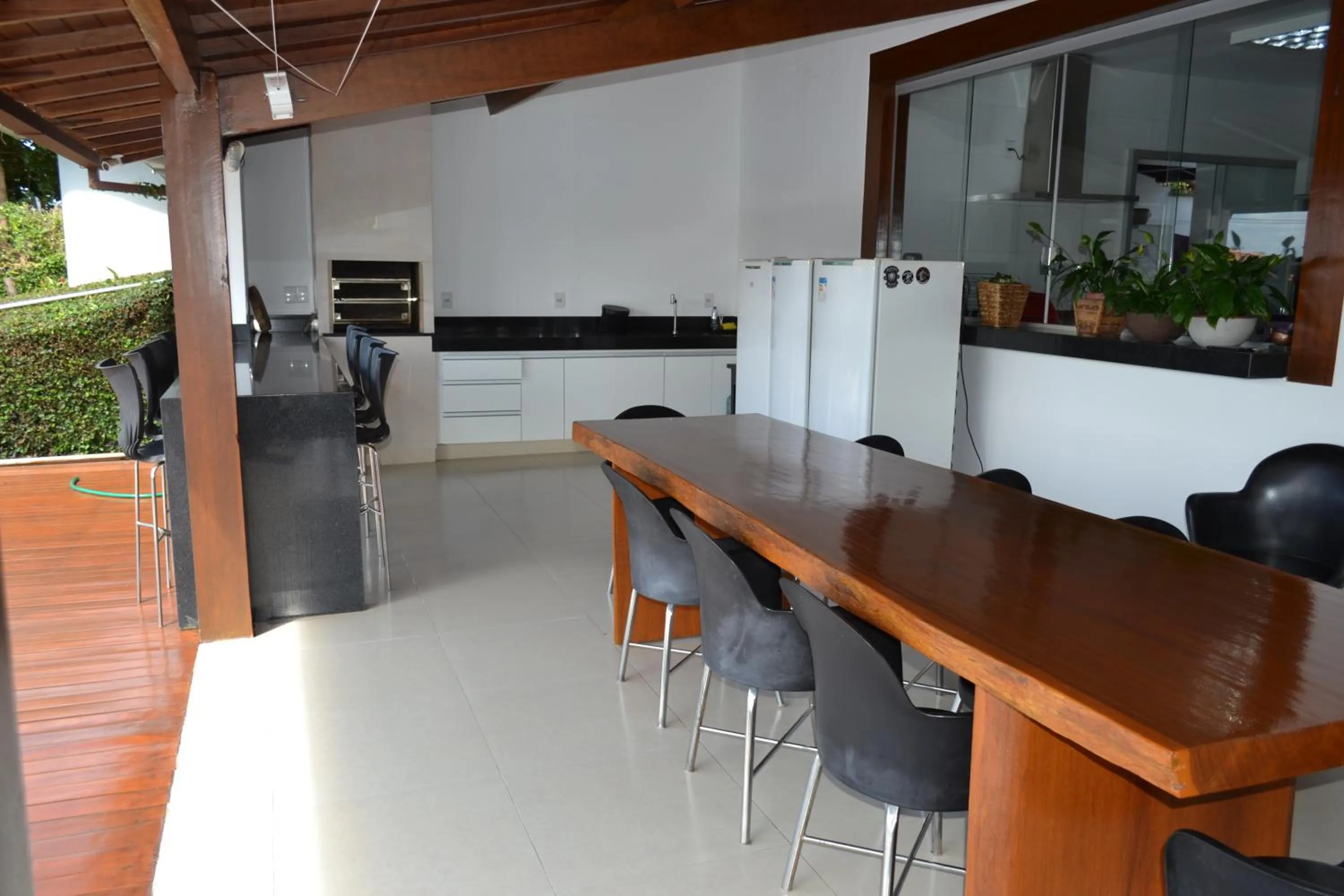 Dining area in Pousada Suítes do Lago