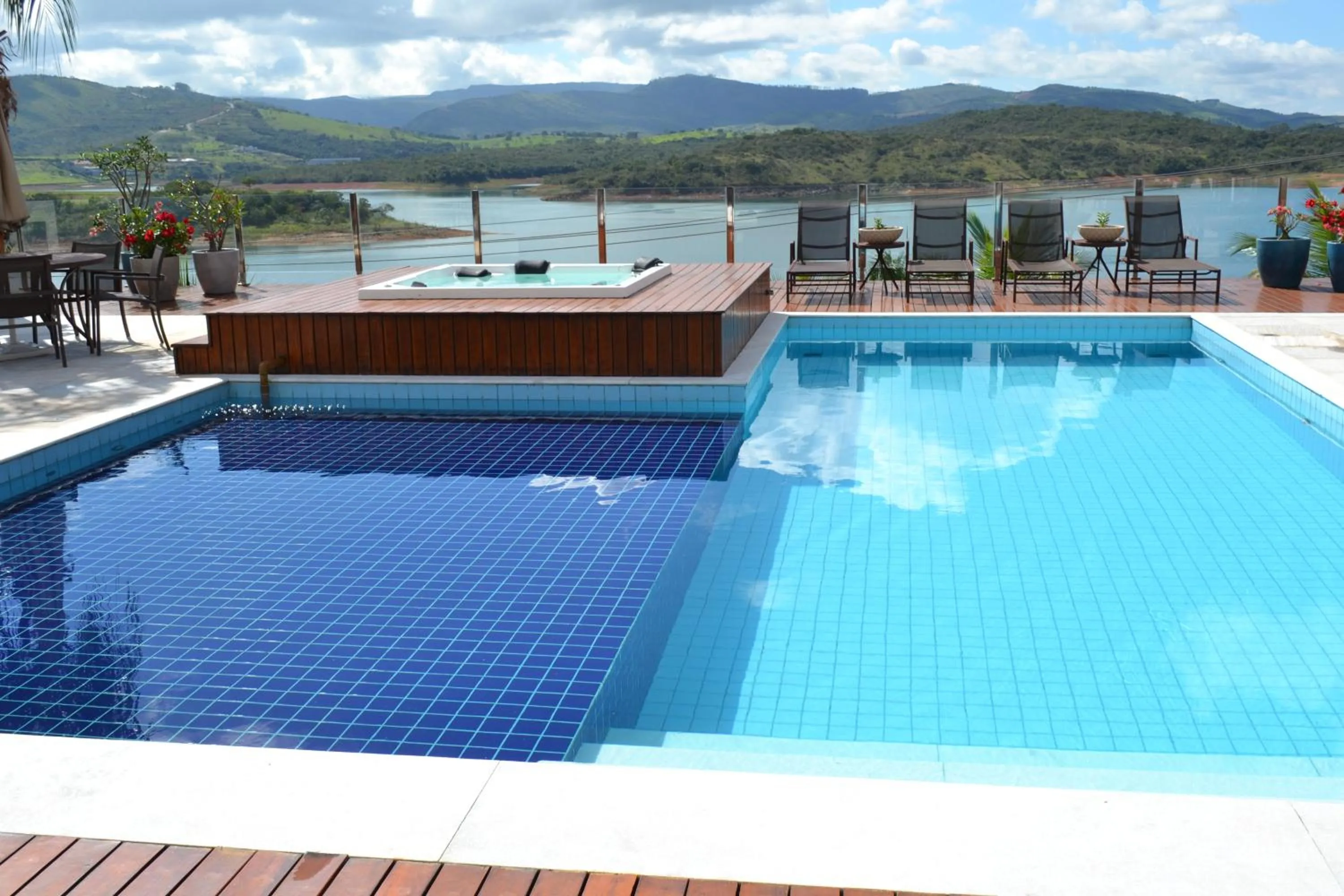 Lake view in Pousada Suítes do Lago