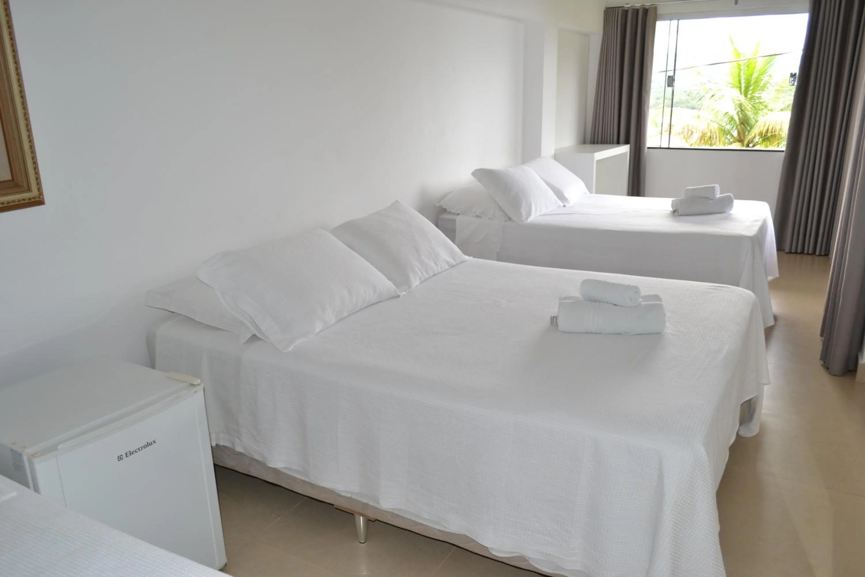Bedroom, Bed in Pousada Suítes do Lago