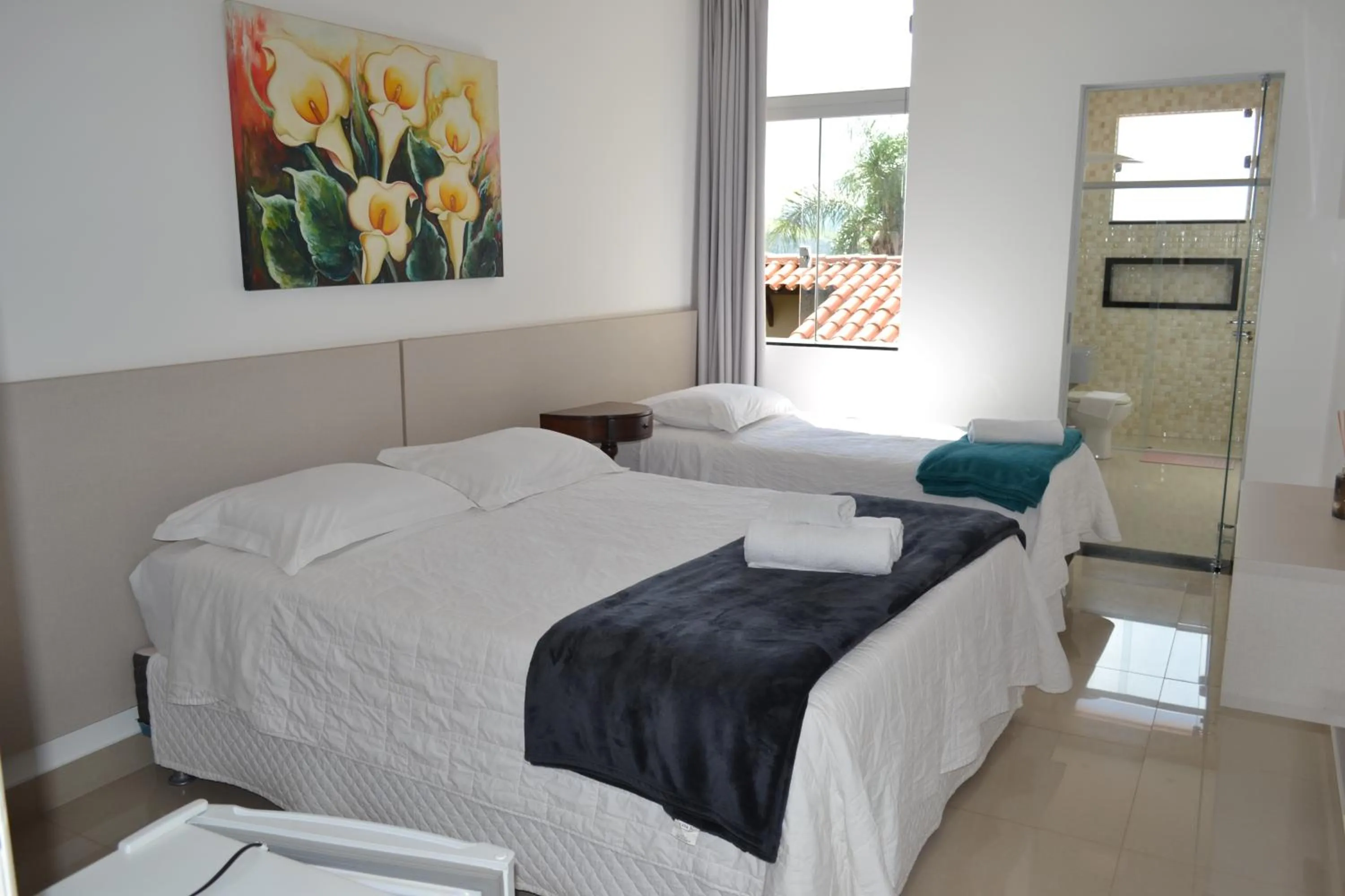 Bedroom, Bed in Pousada Suítes do Lago