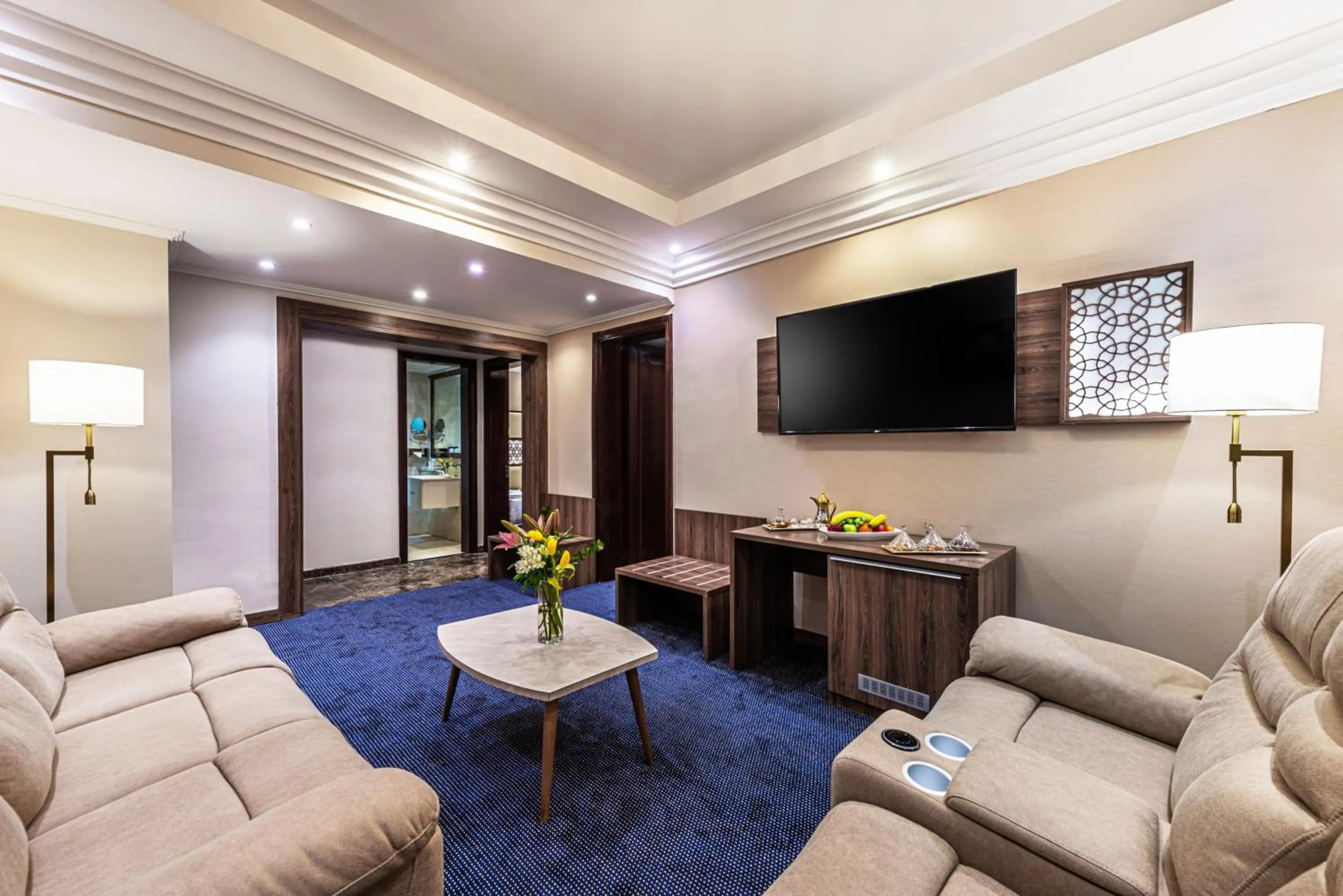 Golden Tulip Al-Zahabi