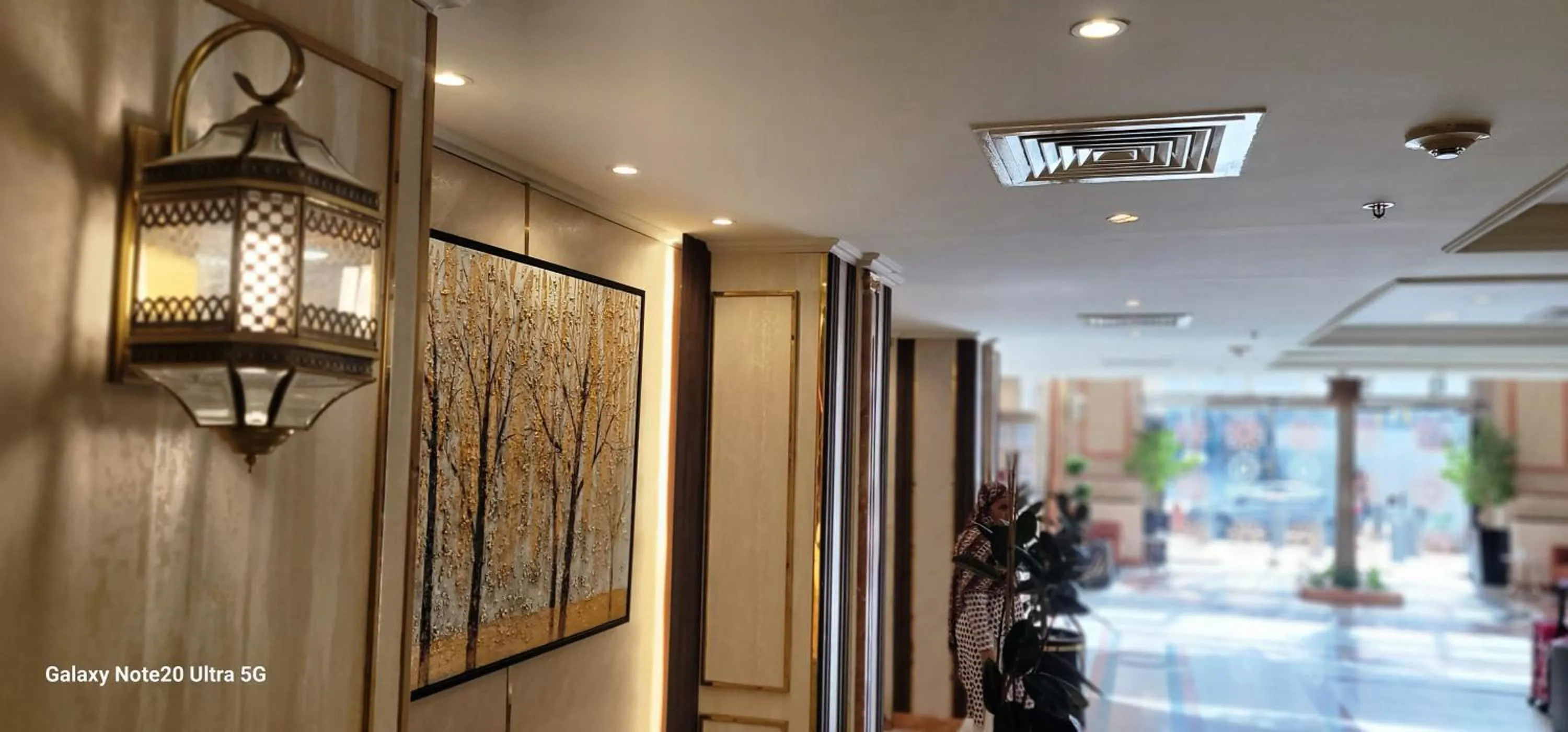 Al Ansar Palace Golden Tulip Hotel