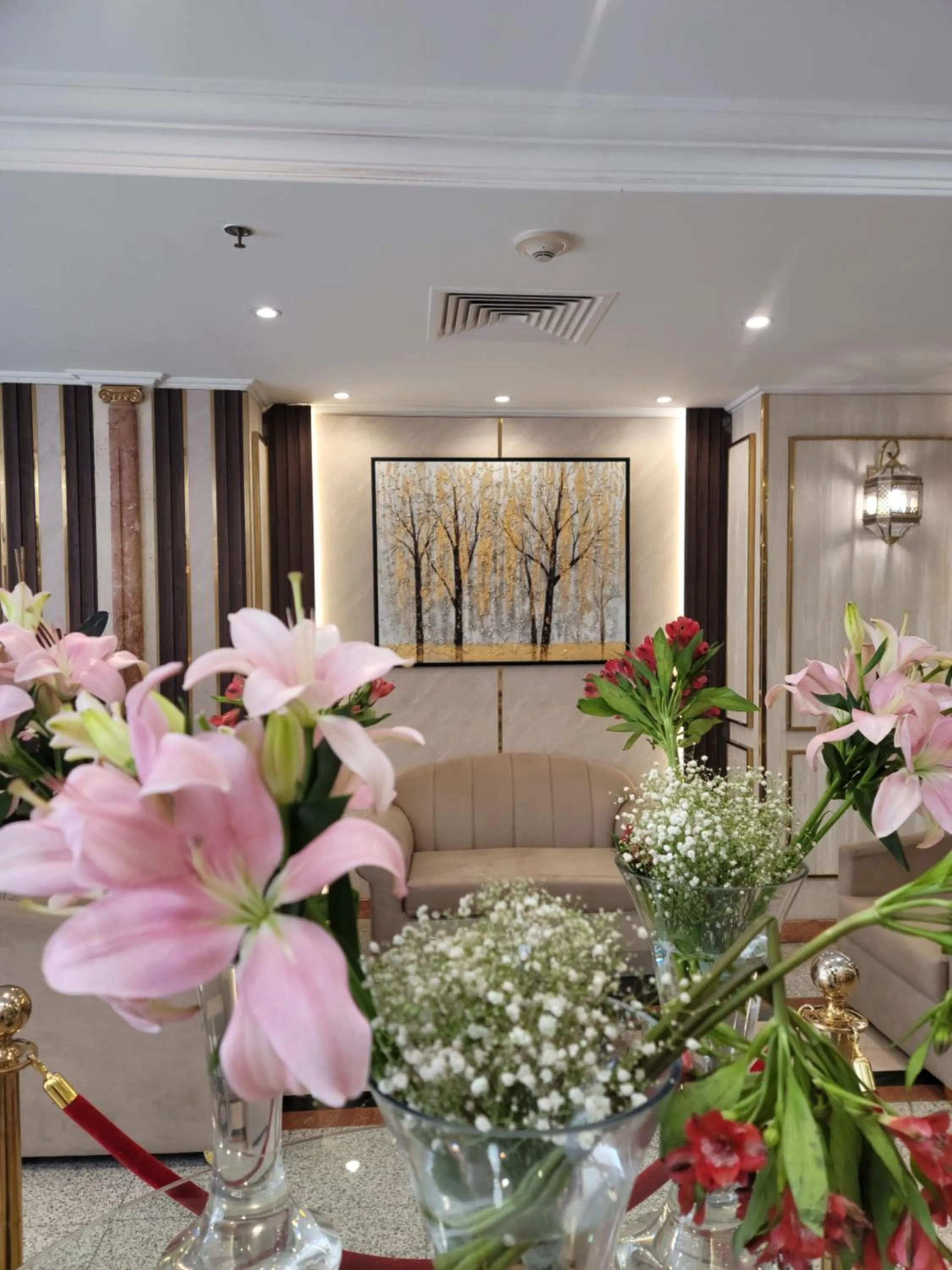 Al Ansar Palace Golden Tulip Hotel