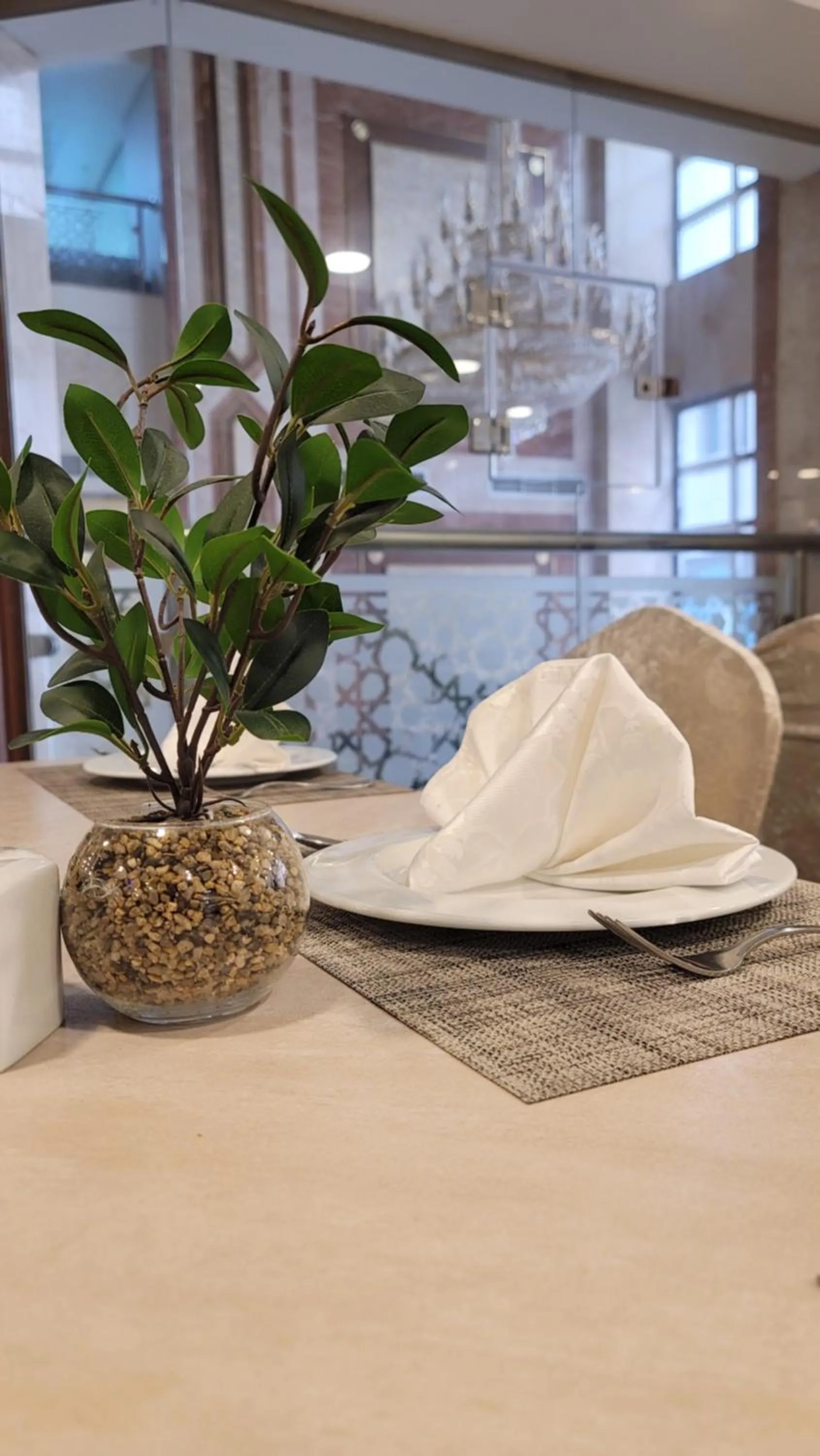 Restaurant/places to eat in Al Ansar Palace Golden Tulip Hotel