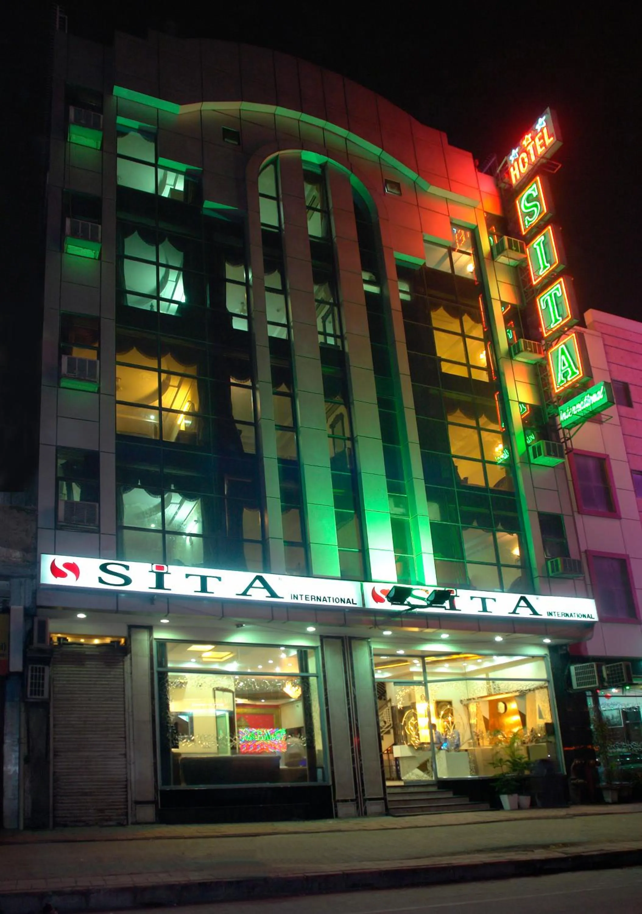 Facade/entrance in Hotel Sita International