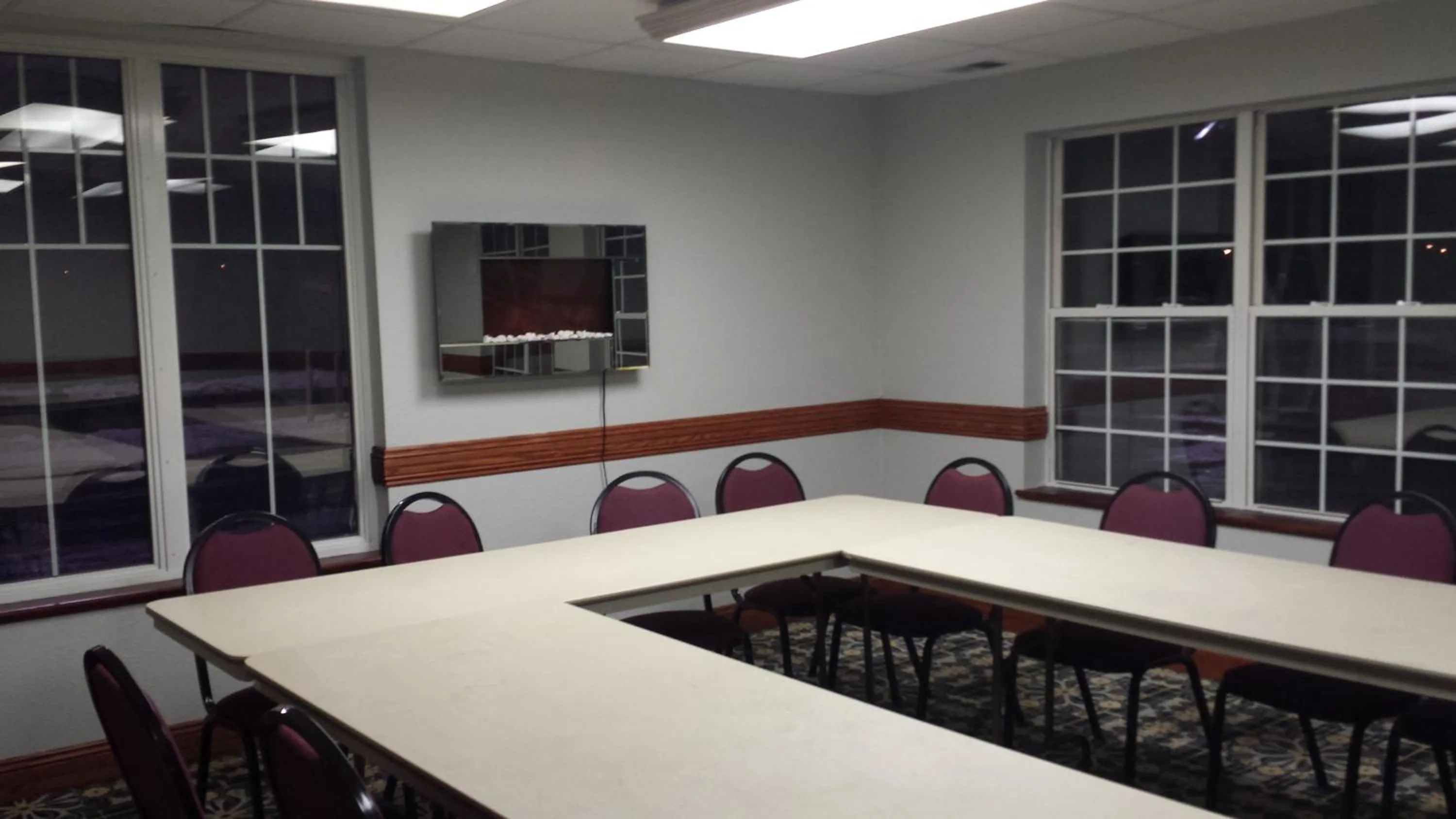 GrandStay Hotel & Suites Hastings