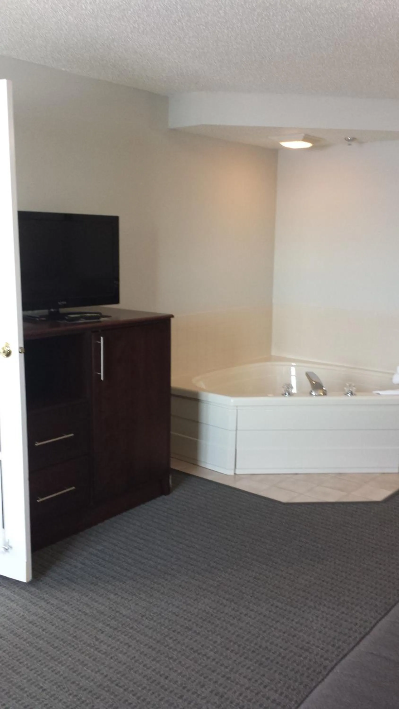 GrandStay Hotel & Suites Hastings