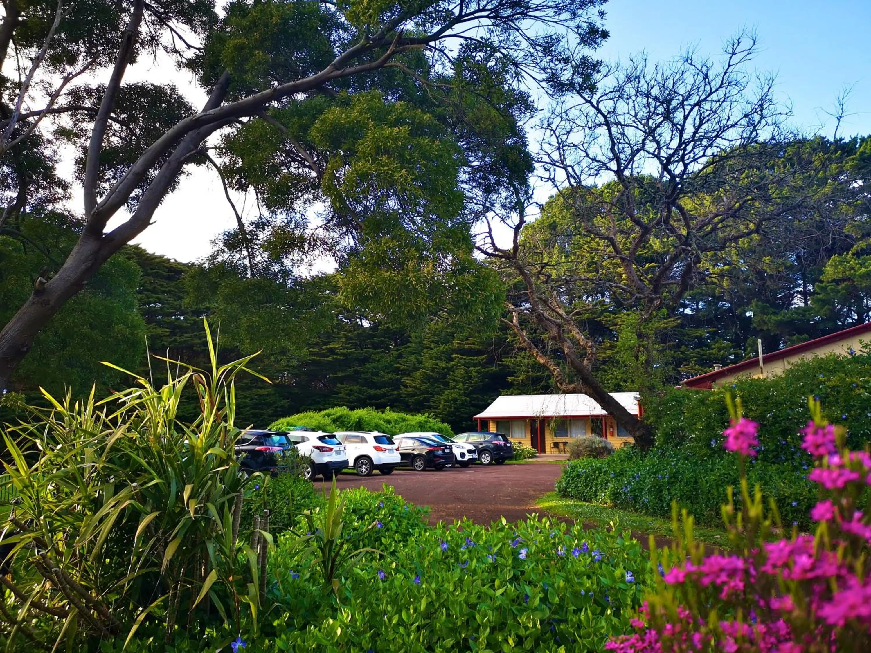 Property building in Twelve Apostles Motel & Country Retreat