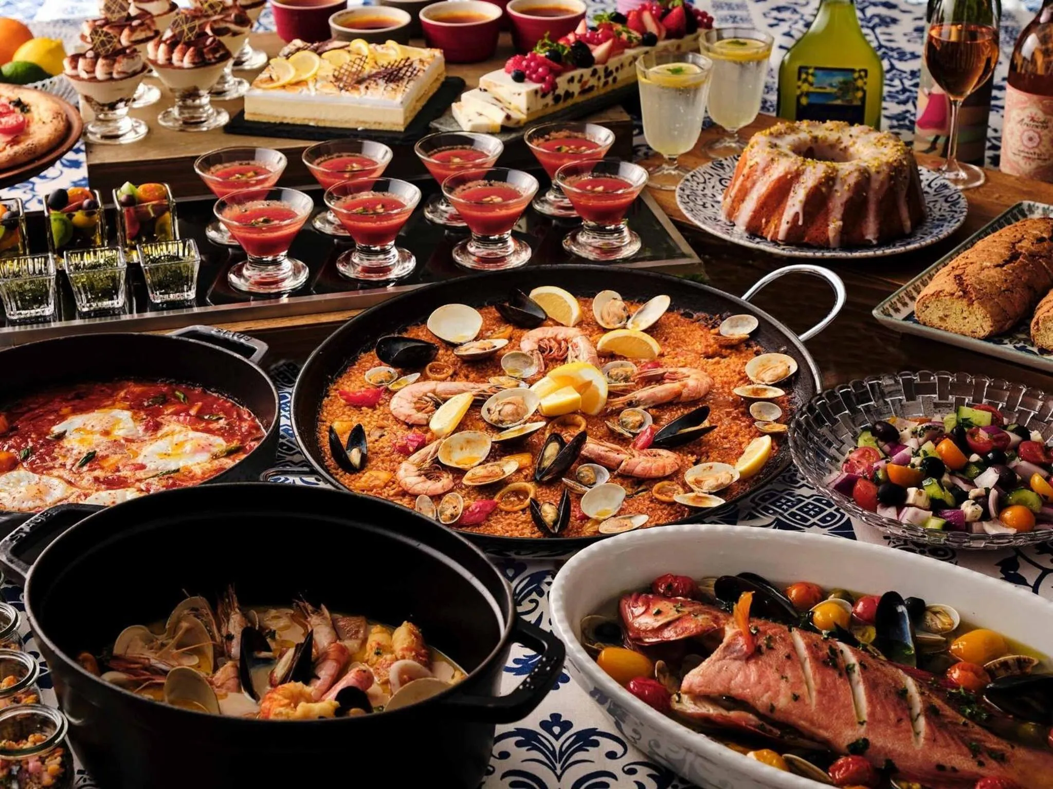 Food and drinks in Art Hotel Ishigakijima