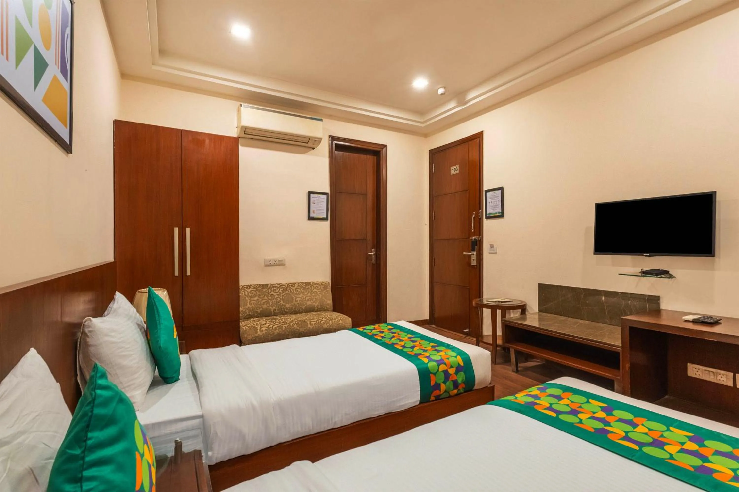 Bedroom, Bed in Treebo Royal Star