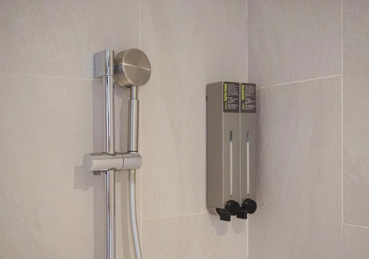 Royal Inn Taipei Nanxi - MRT Zhongshan Station