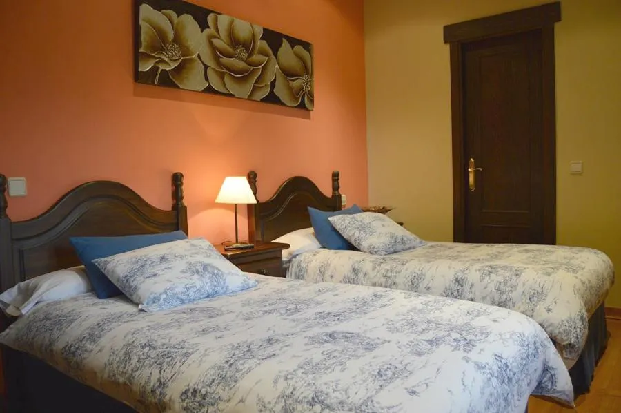 Photo of the whole room, Bed in Posada Rural La Flor