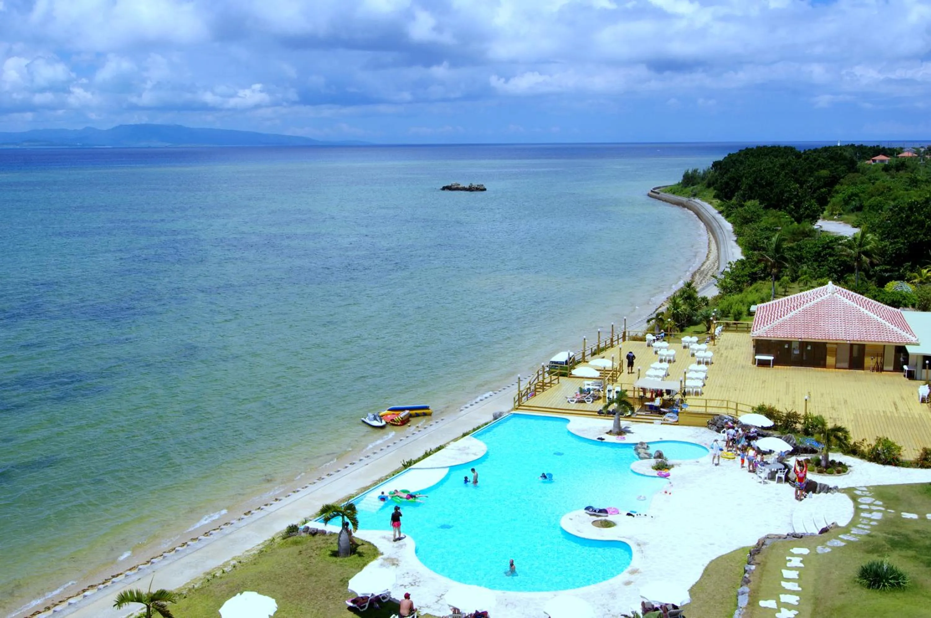 Property building in Beach Hotel Sunshine Ishigakijima