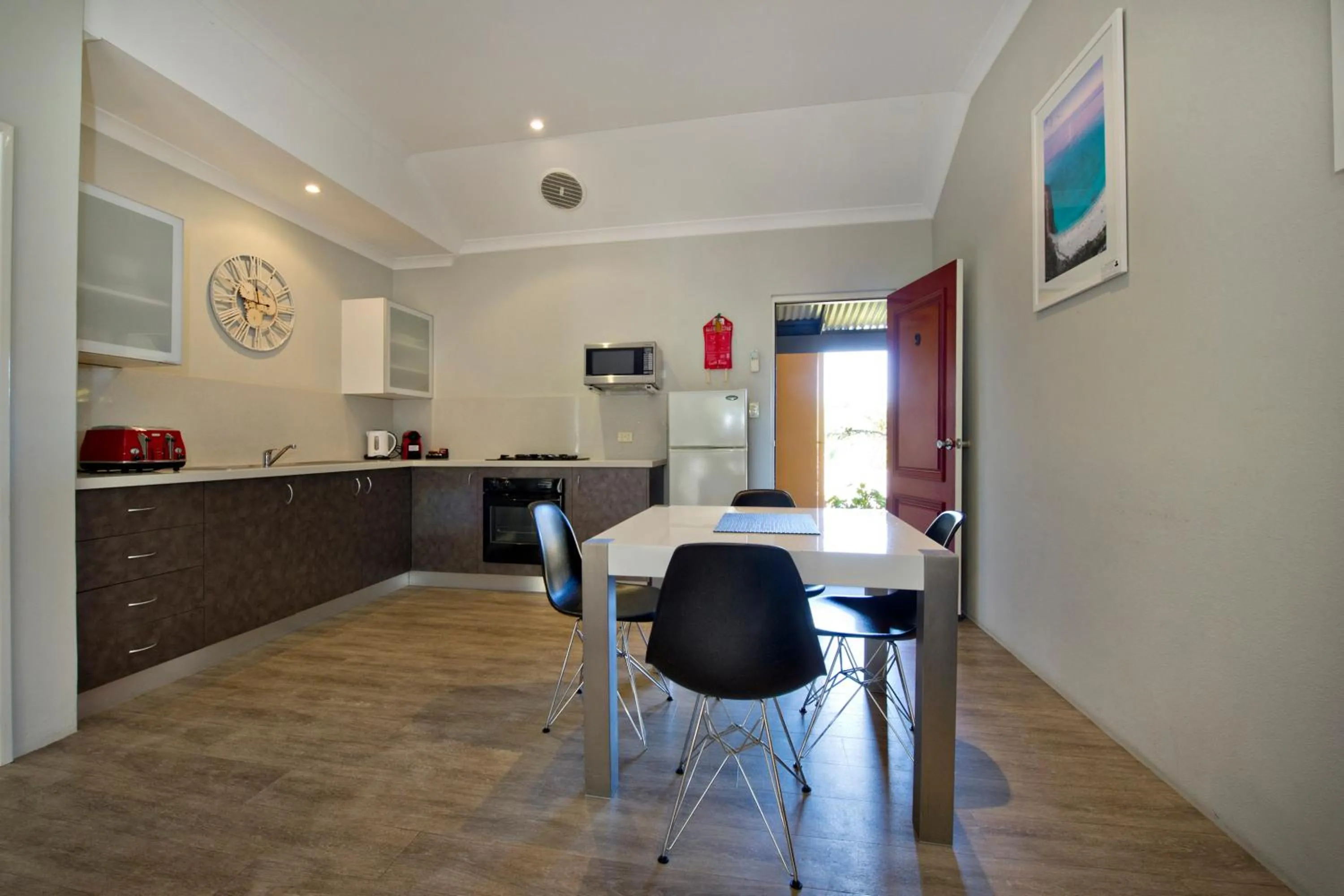 Kitchen or kitchenette in Vintages Accommodation