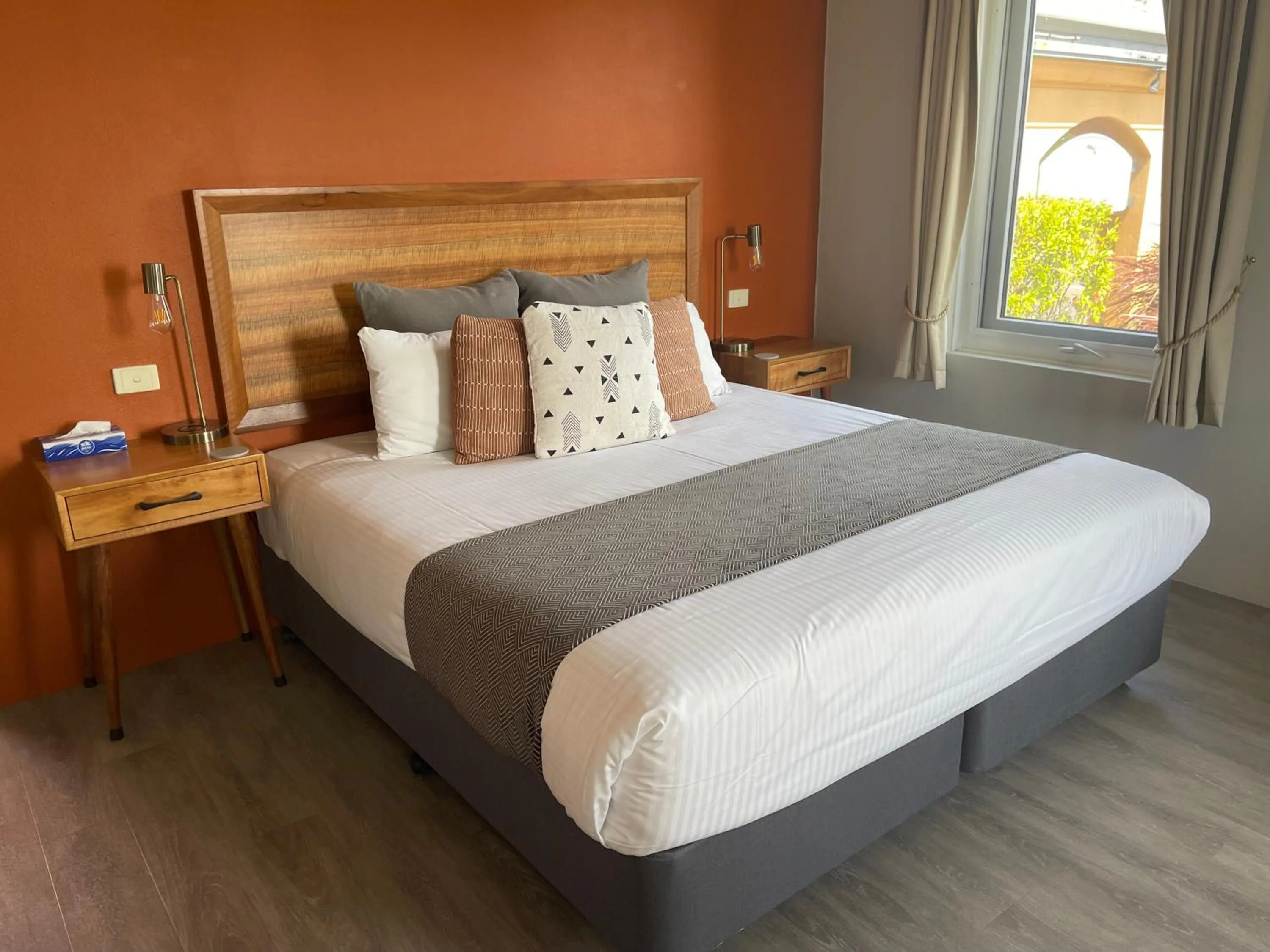 Bed in Vintages Accommodation