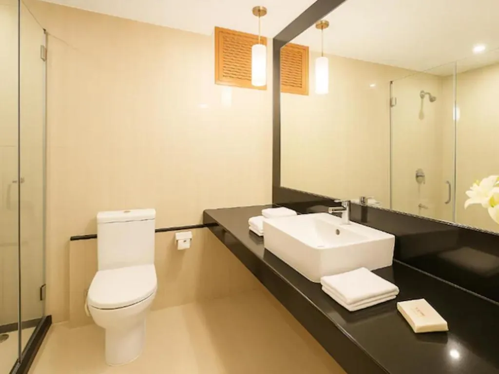 Bathroom in Hotel Hilltop Palace