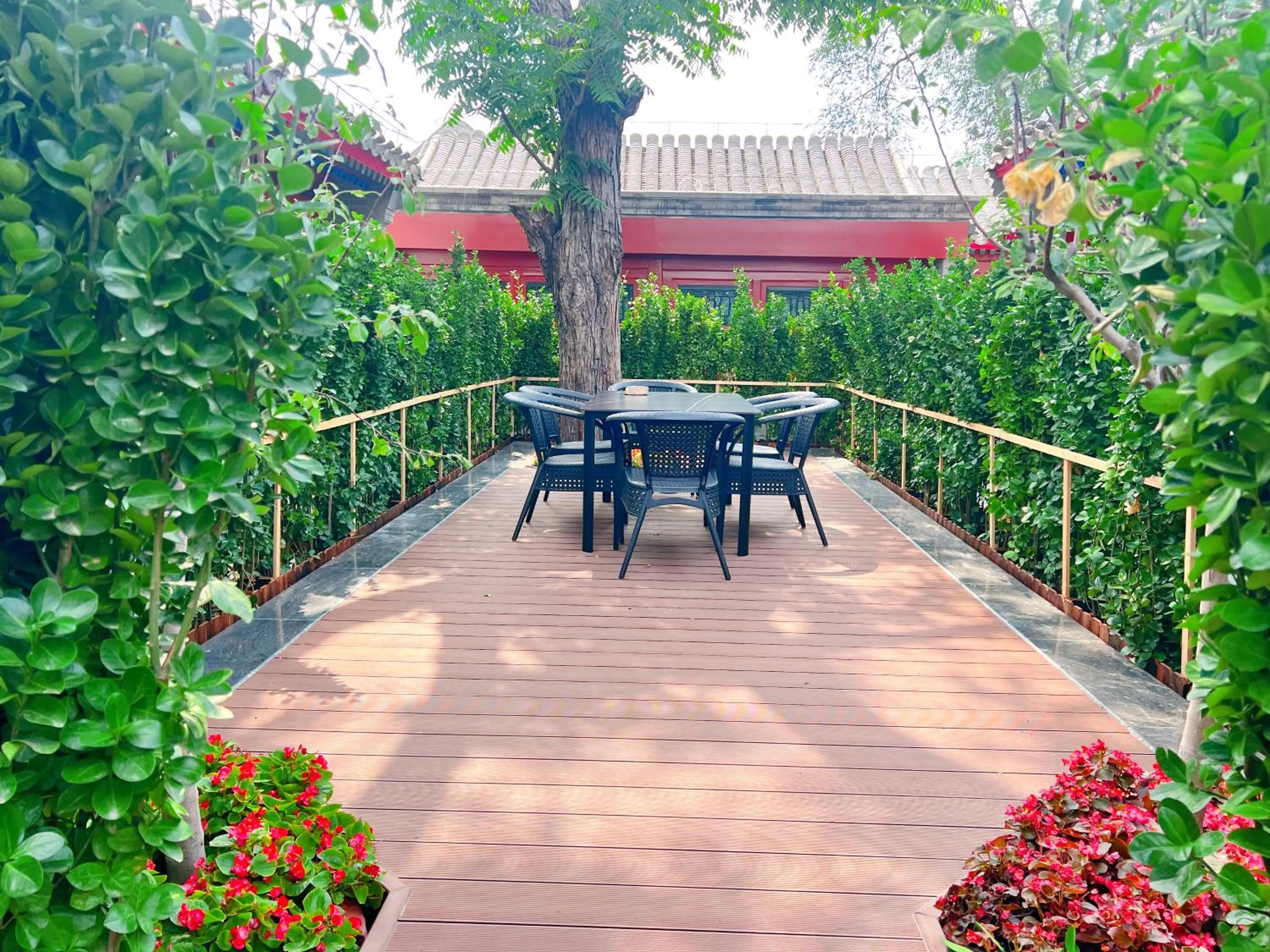 Patio in Jingshan Garden Hotel