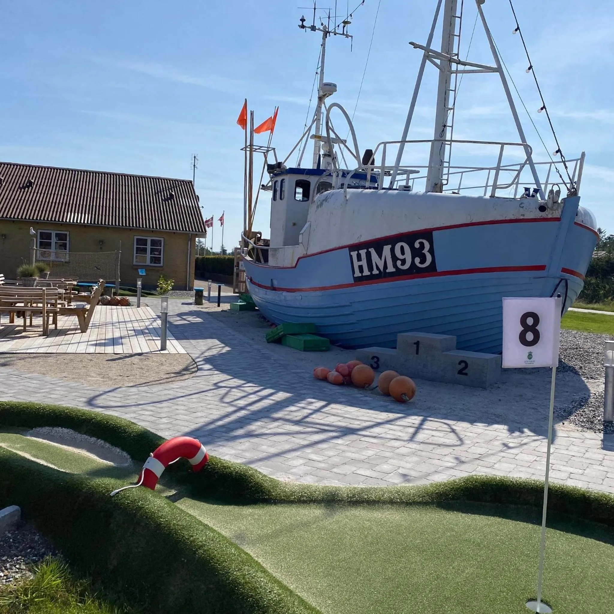 Minigolf in Rønnes Hotel