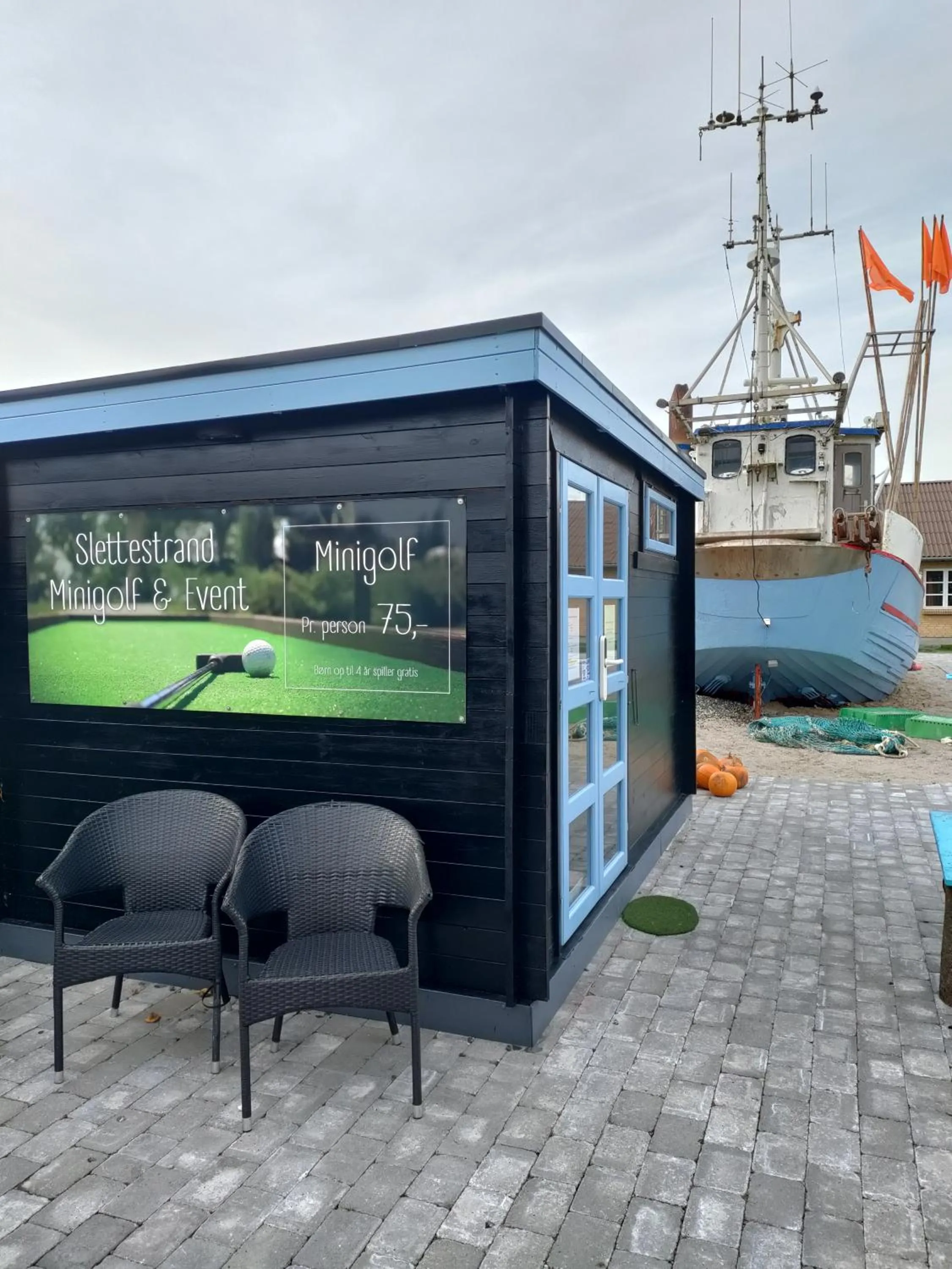 Minigolf in Rønnes Hotel