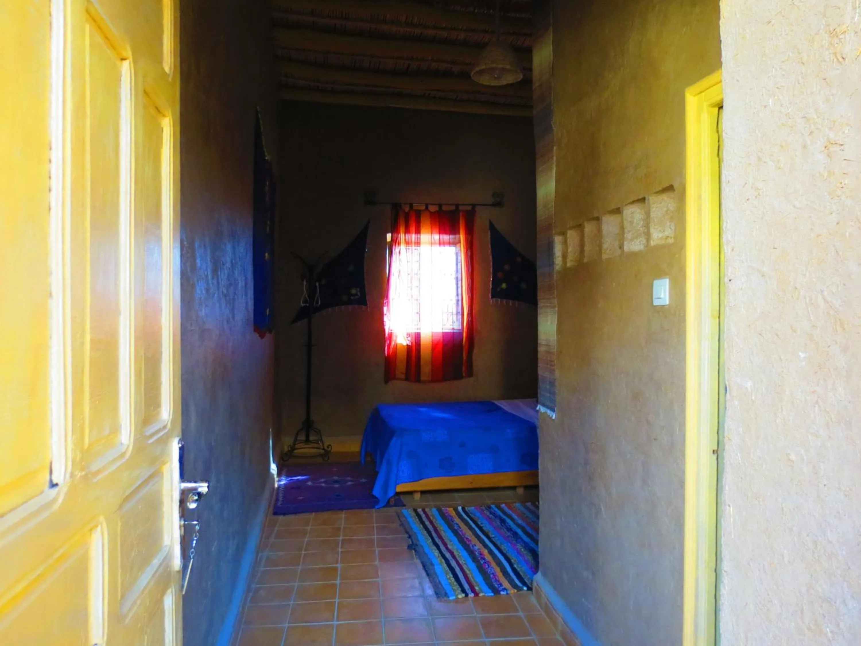 Bed in Hôtel Riad Tadarte Familier