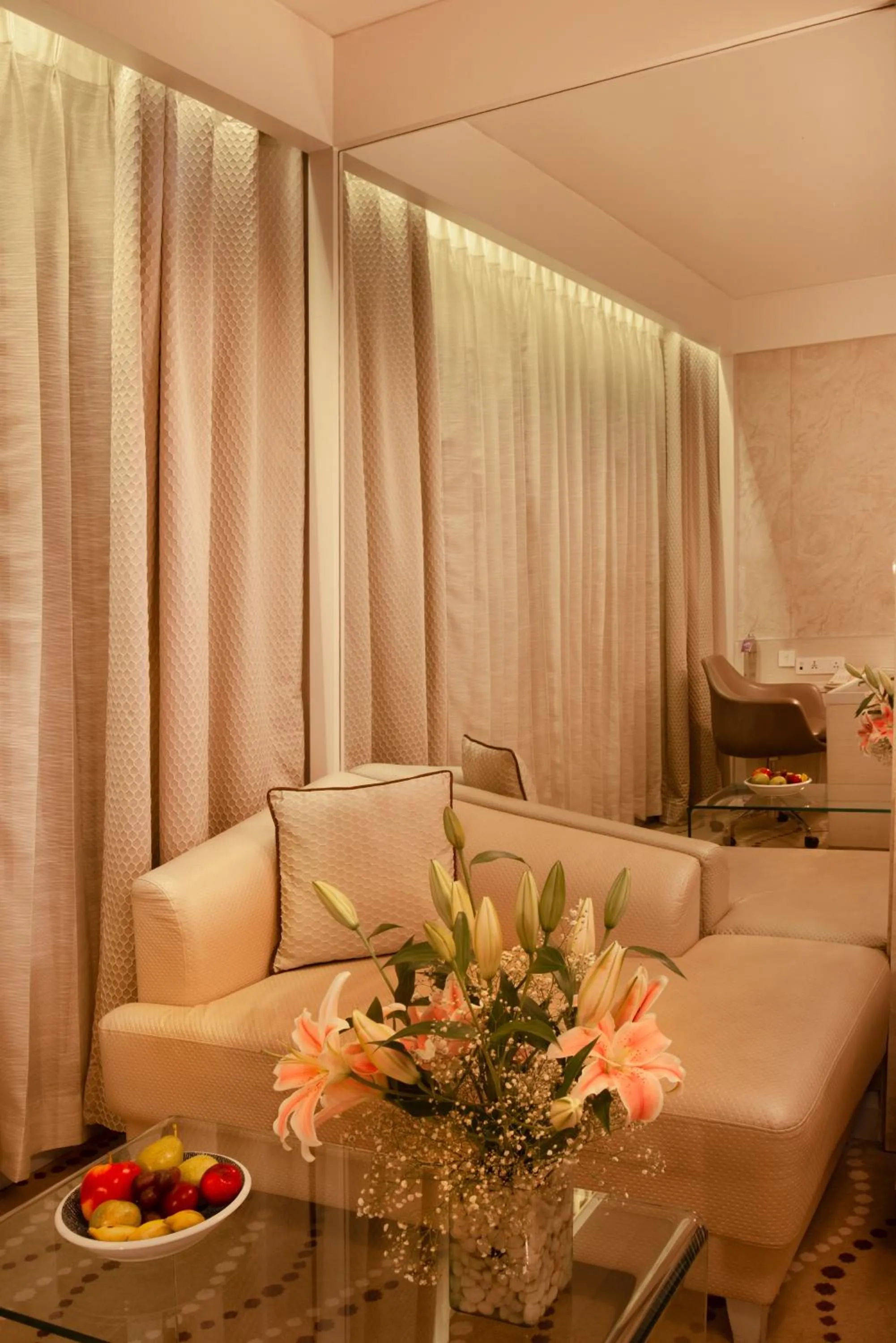 Living room in Radisson Blu Bengaluru Outer Ring Road